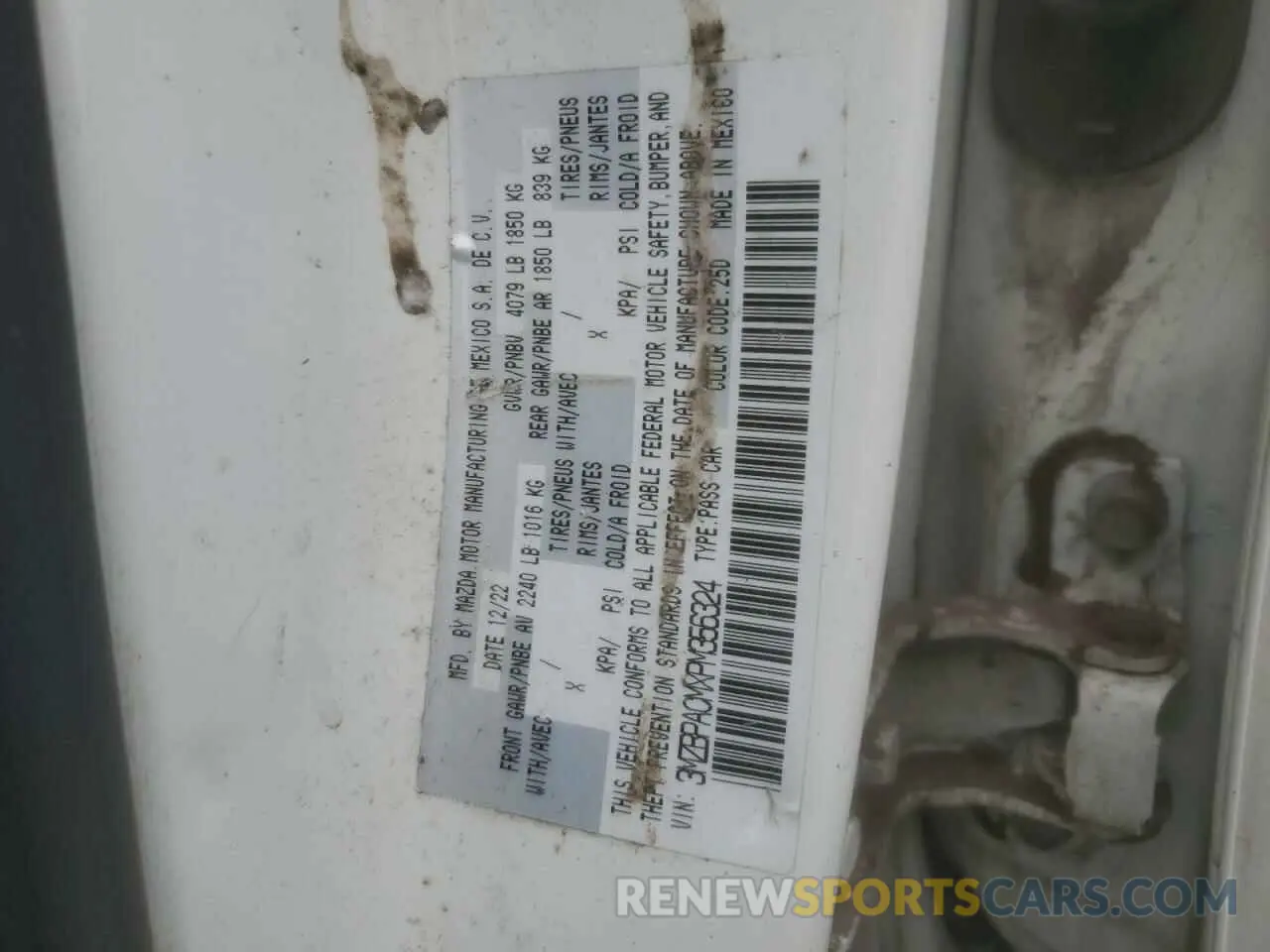 12 Фотография поврежденного автомобиля 3MZBPACMXPM356324 MAZDA 3 2023