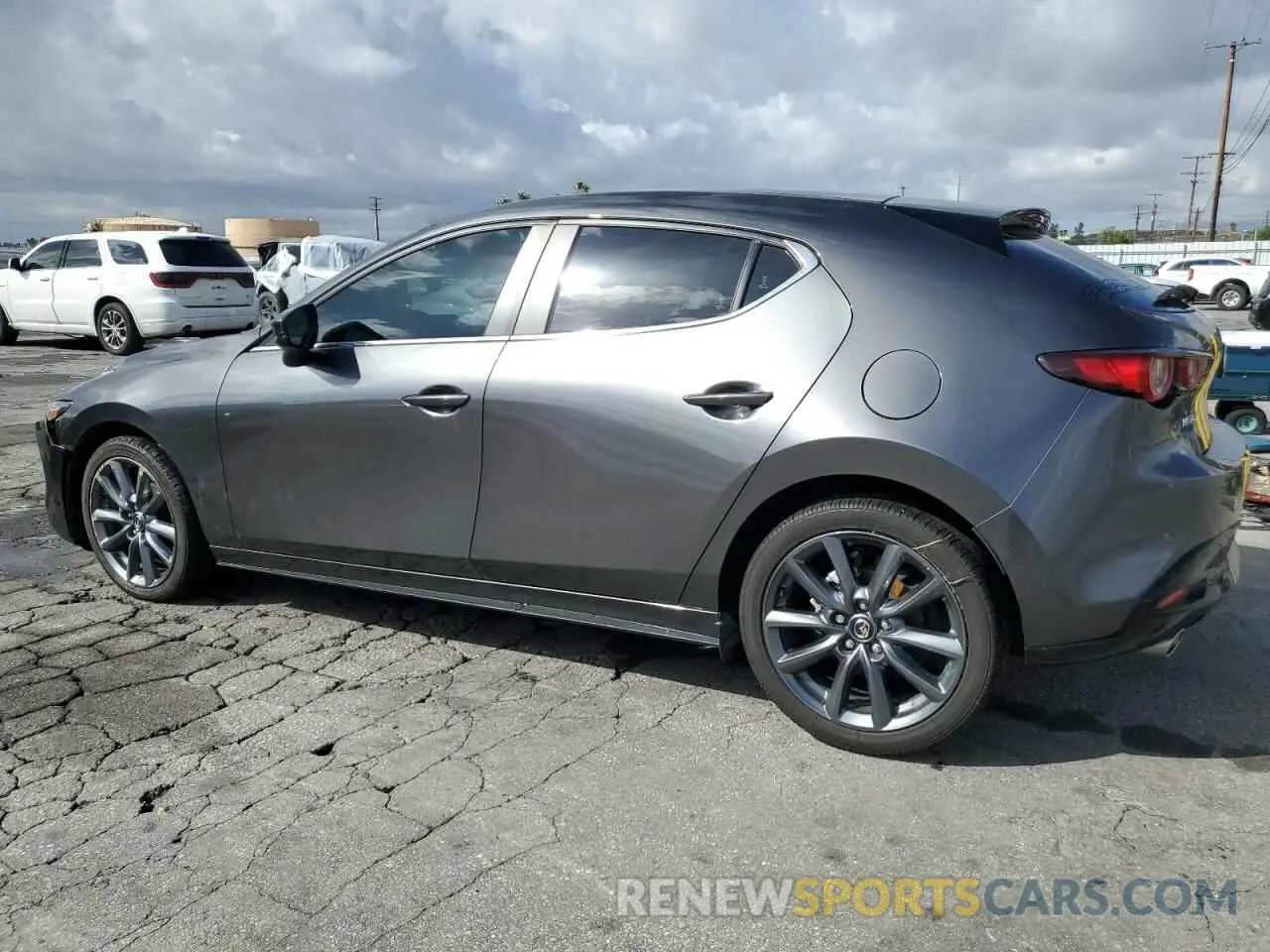 2 Photograph of a damaged car JM1BPALM3P1612707 MAZDA 3 2023