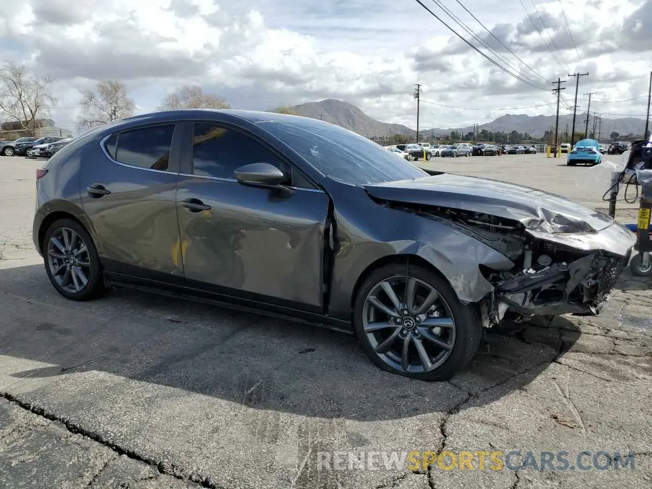 4 Photograph of a damaged car JM1BPALM3P1612707 MAZDA 3 2023
