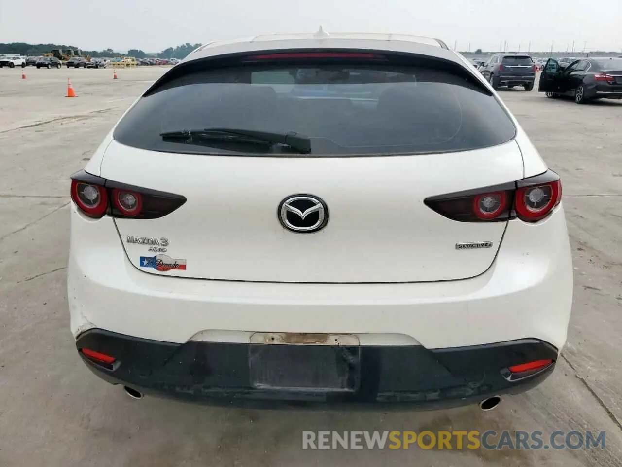 6 Фотография поврежденного автомобиля JM1BPBMMXP1621795 MAZDA 3 2023