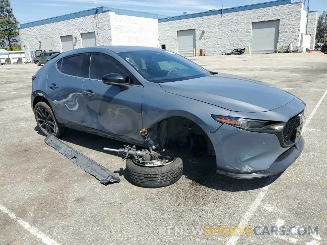 4 Photograph of a damaged car JM1BPBNY4P1613757 MAZDA 3 2023