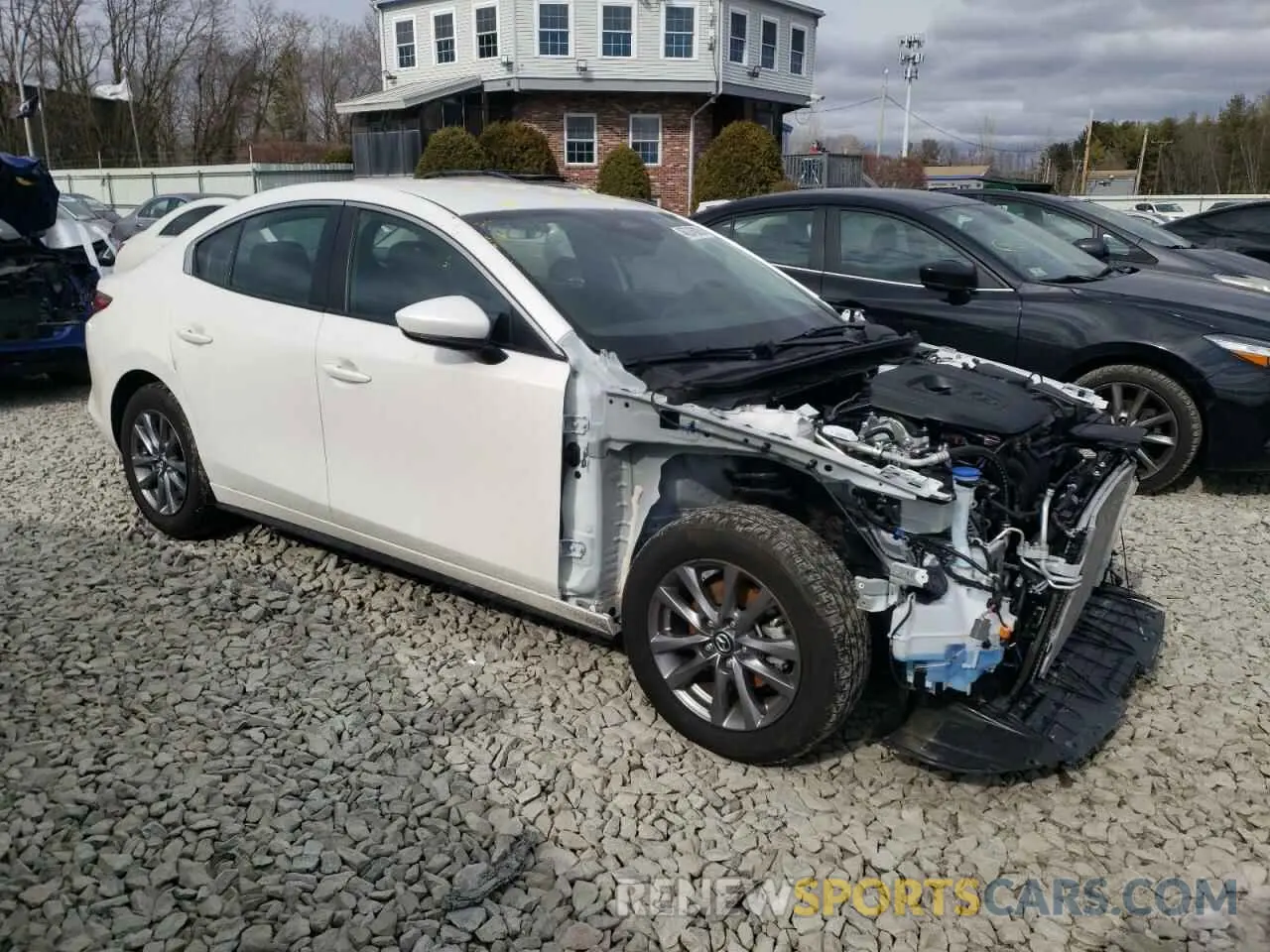 4 Фотография поврежденного автомобиля 3MZBPAAM0RM406332 MAZDA 3 2024