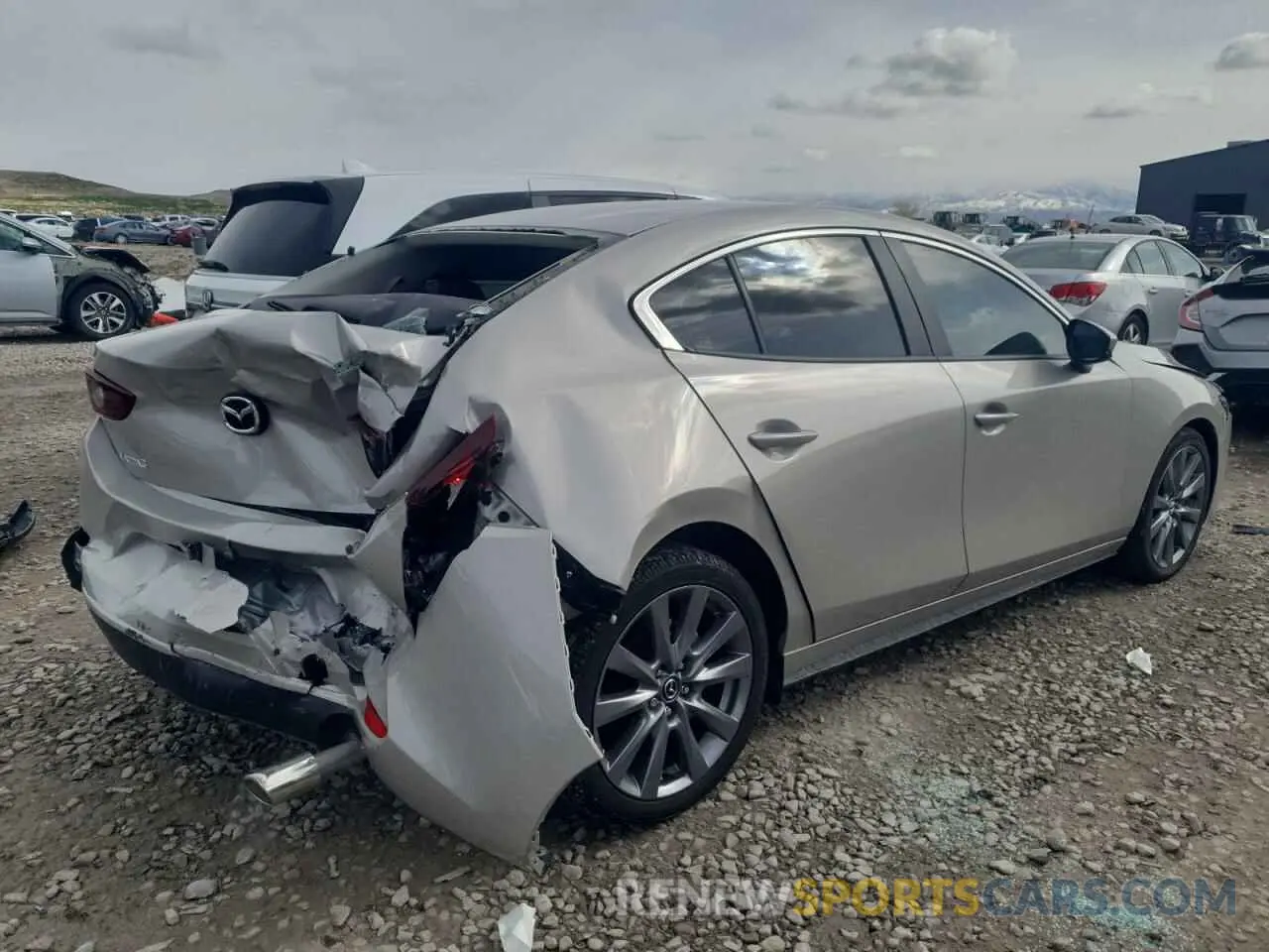3 Photograph of a damaged car 3MZBPACM6RM434553 MAZDA 3 2024