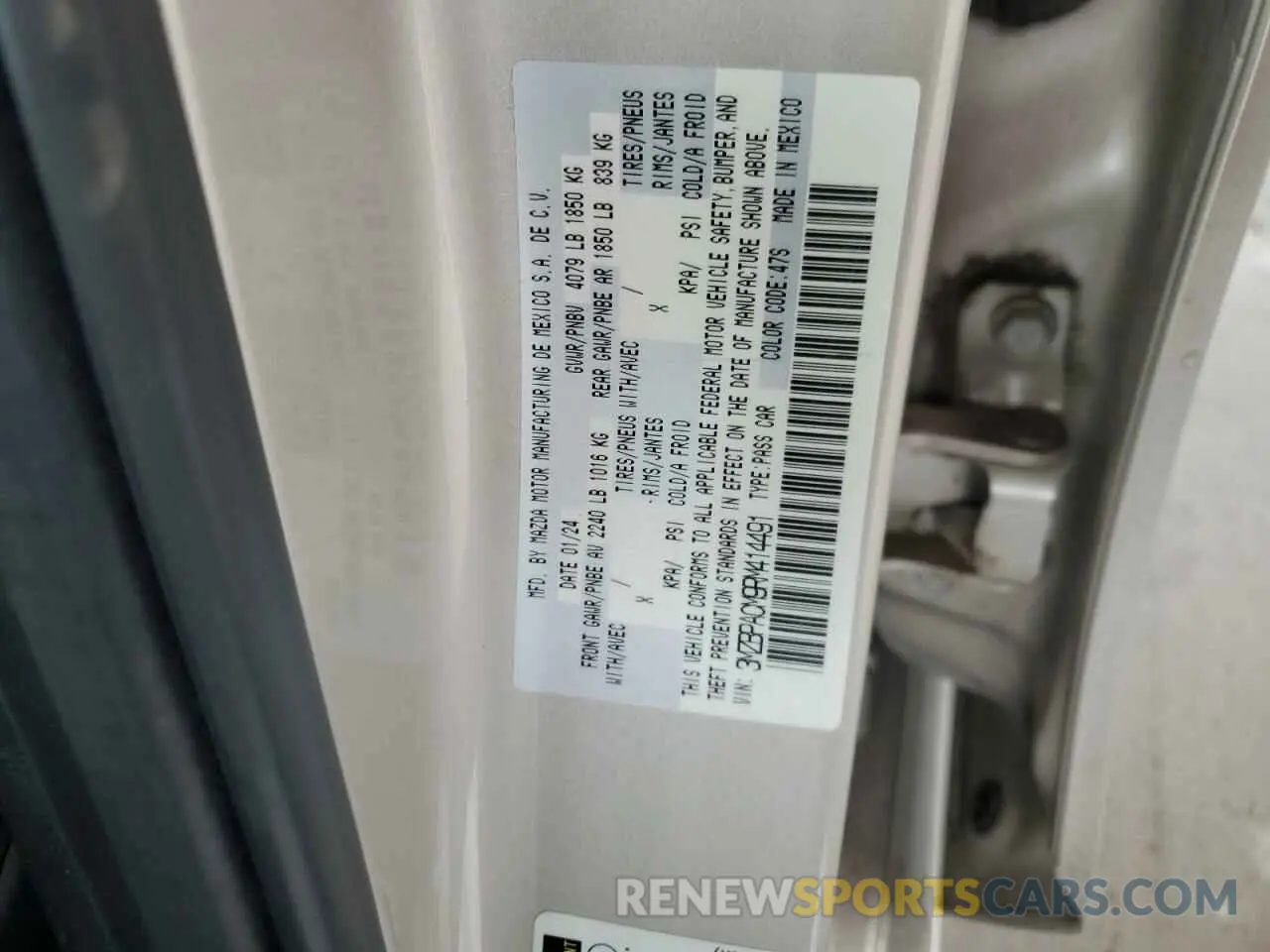 12 Фотография поврежденного автомобиля 3MZBPACM9RM414491 MAZDA 3 2024