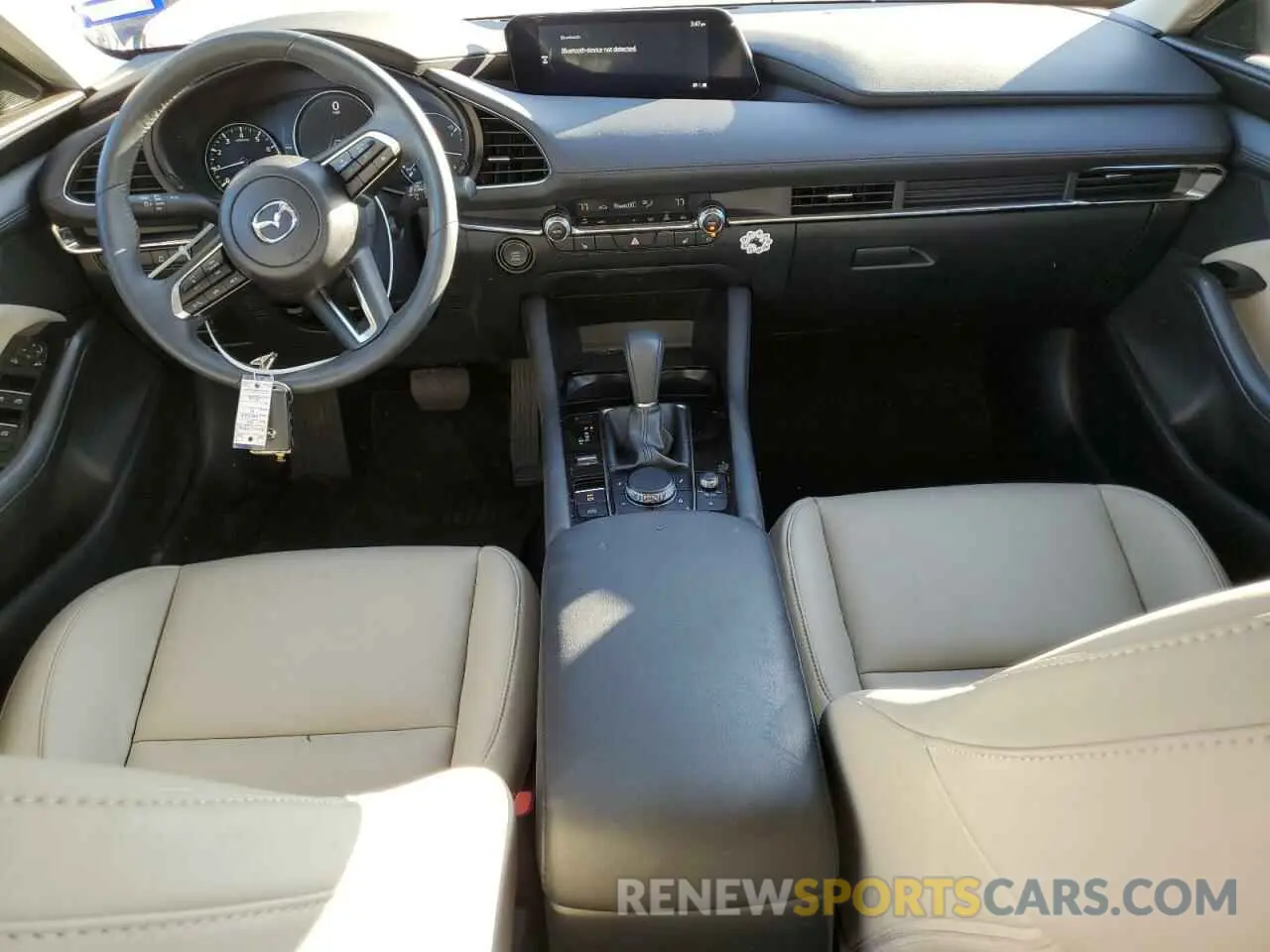 8 Photograph of a damaged car 3MZBPACMXRM417853 MAZDA 3 2024
