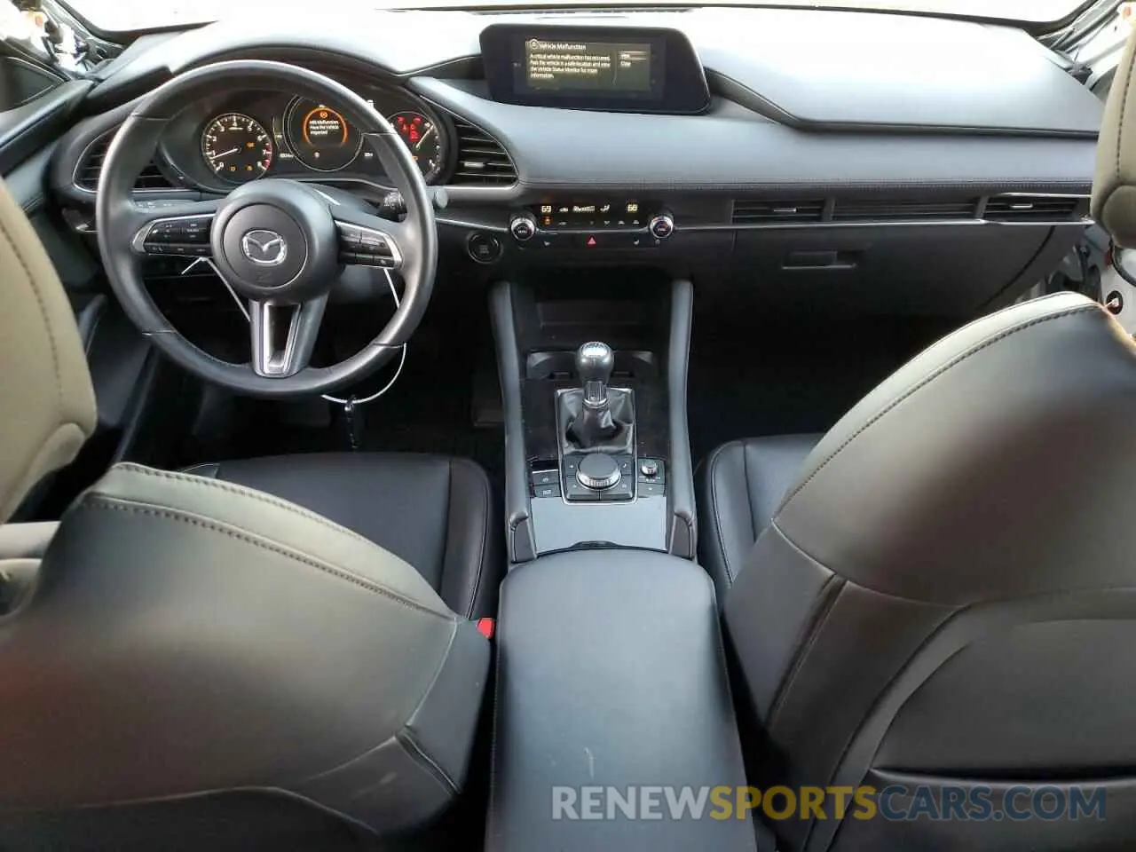 8 Фотография поврежденного автомобиля JM1BPAMMXR1651571 MAZDA 3 2024