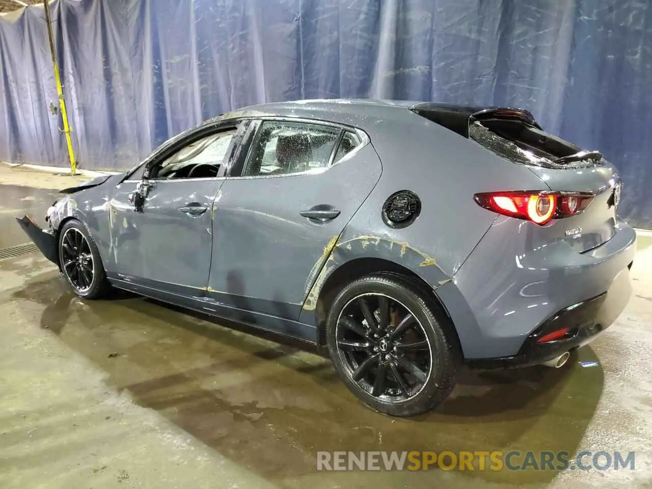2 Photograph of a damaged car JM1BPBLM2R1709387 MAZDA 3 2024