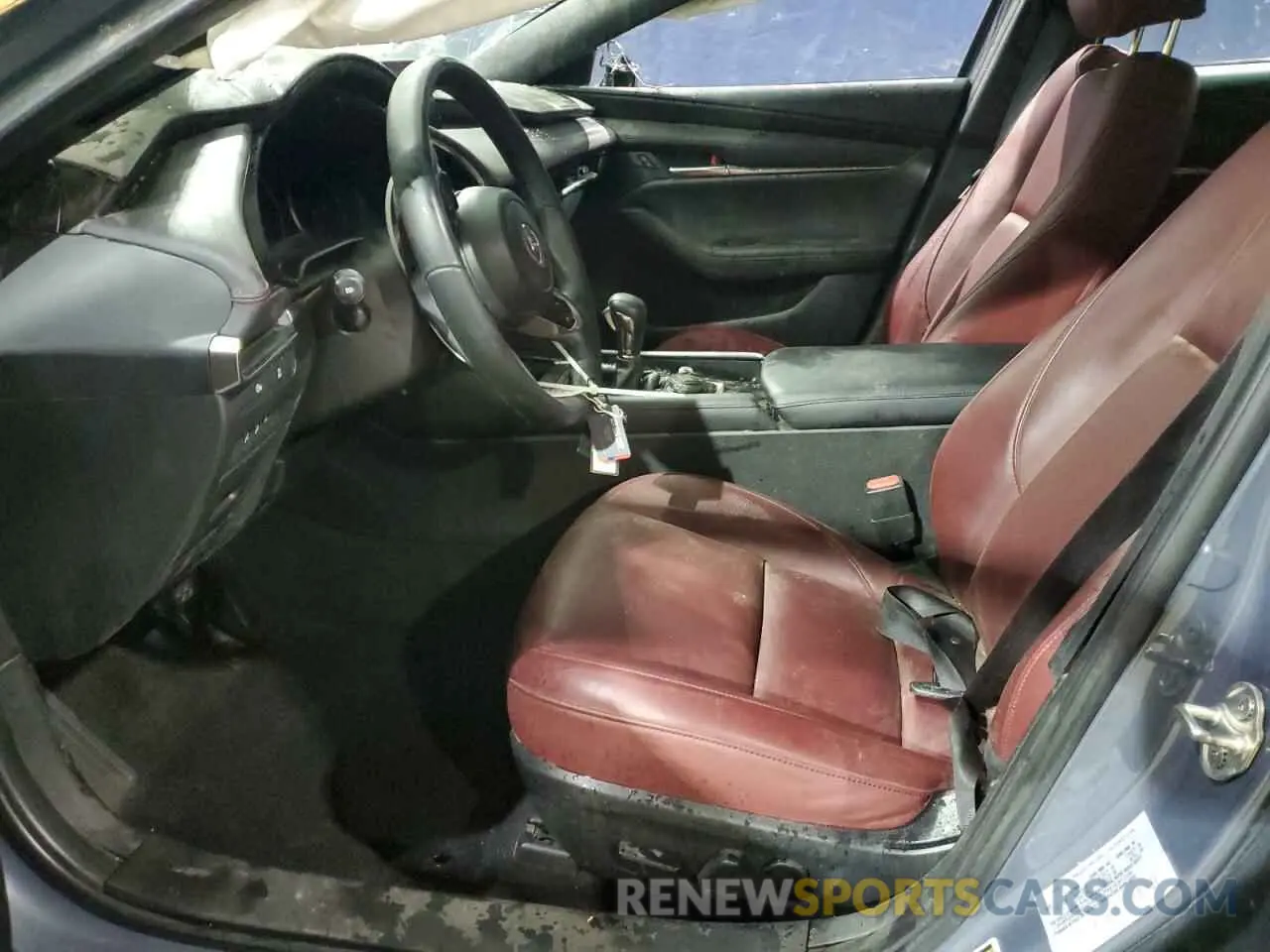 7 Photograph of a damaged car JM1BPBLM2R1709387 MAZDA 3 2024