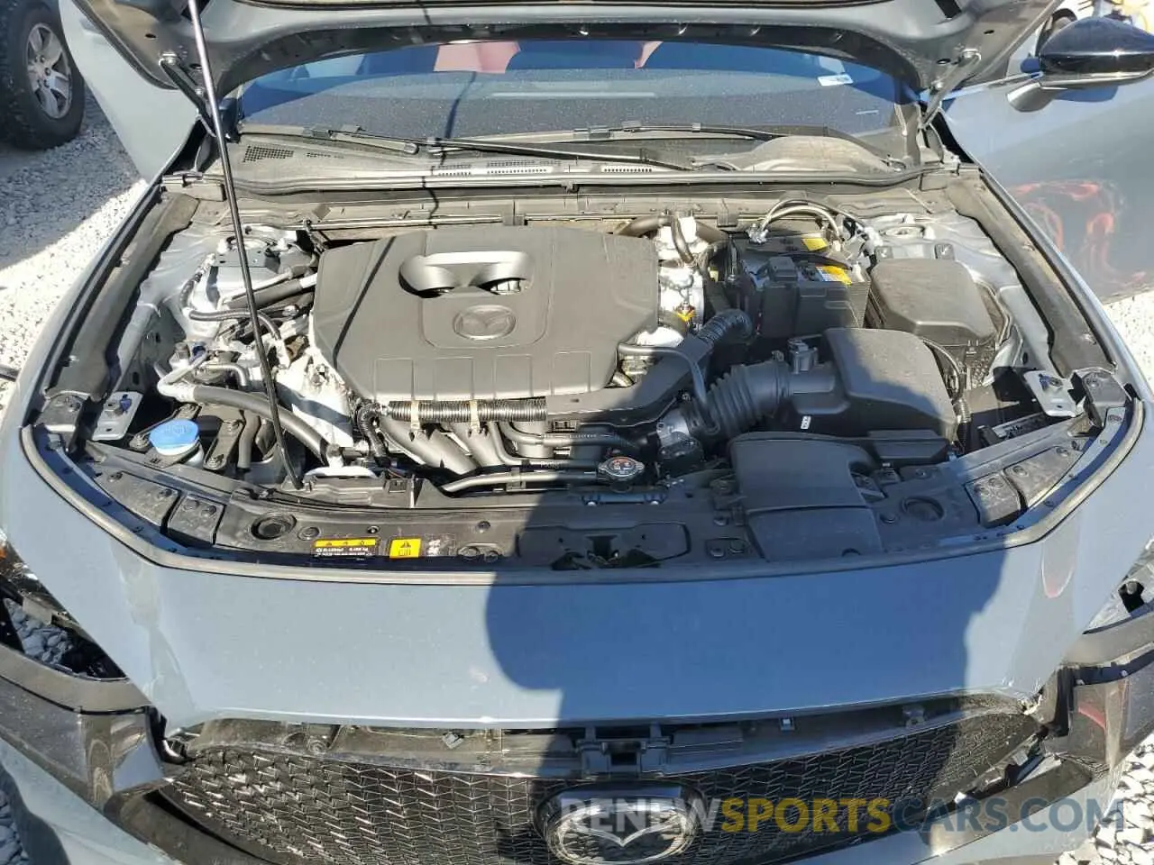 12 Фотография поврежденного автомобиля JM1BPBLM4R1714705 MAZDA 3 2024