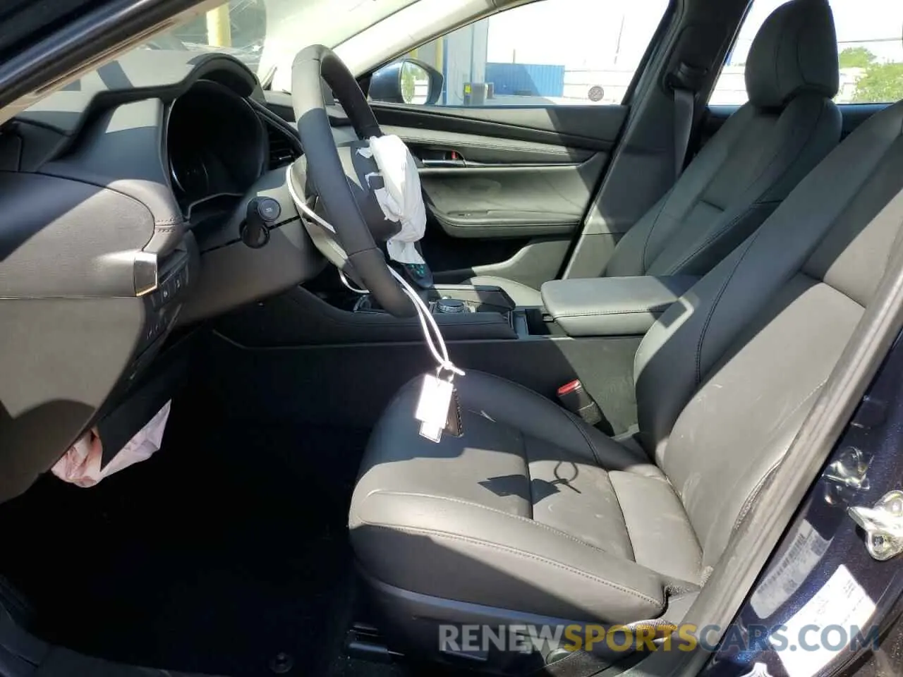 7 Photograph of a damaged car 3MZBPACM0SM455128 MAZDA 3 2025