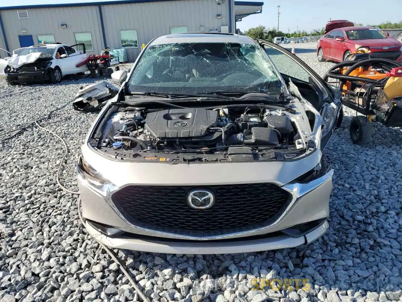 5 Фотография поврежденного автомобиля 3MZBPACM6SM456512 MAZDA 3 2025