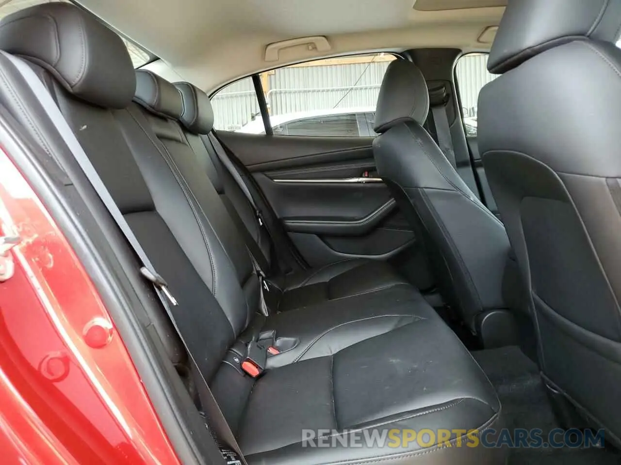 10 Фотография поврежденного автомобиля JM1BPACM7S1774204 MAZDA 3 2025