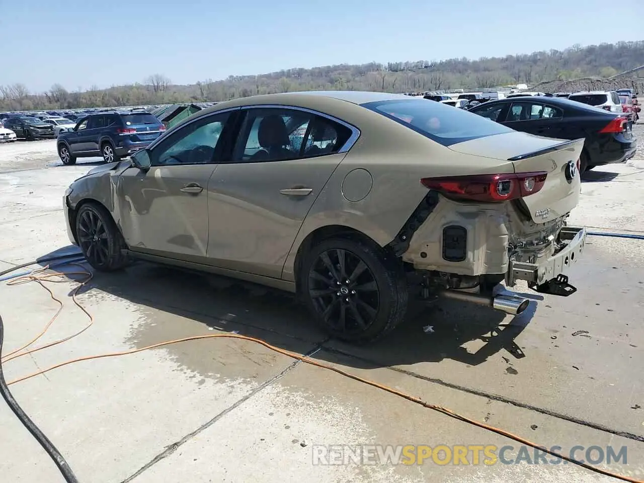 2 Фотография поврежденного автомобиля 3MZBPBXYXRM403017 MAZDA 3 CARBON T 2024
