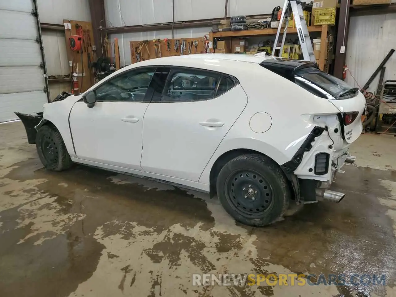 2 Photograph of a damaged car JM1BPBMY7R1717826 MAZDA 3 GT 2024