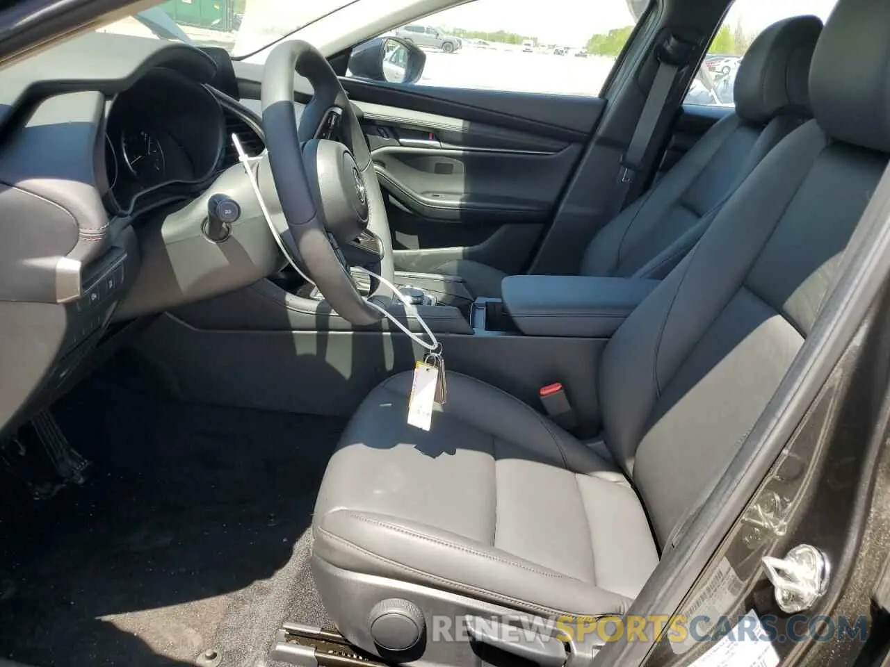 7 Фотография поврежденного автомобиля 3MZBPABM1RM435577 MAZDA 3 SELECT S 2024