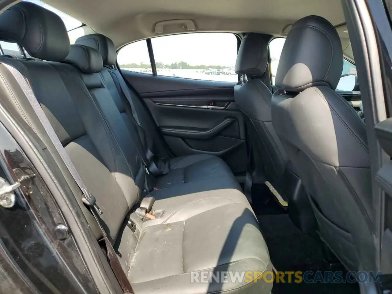 10 Фотография поврежденного автомобиля 3MZBPABM7RM415270 MAZDA 3 SELECT S 2024