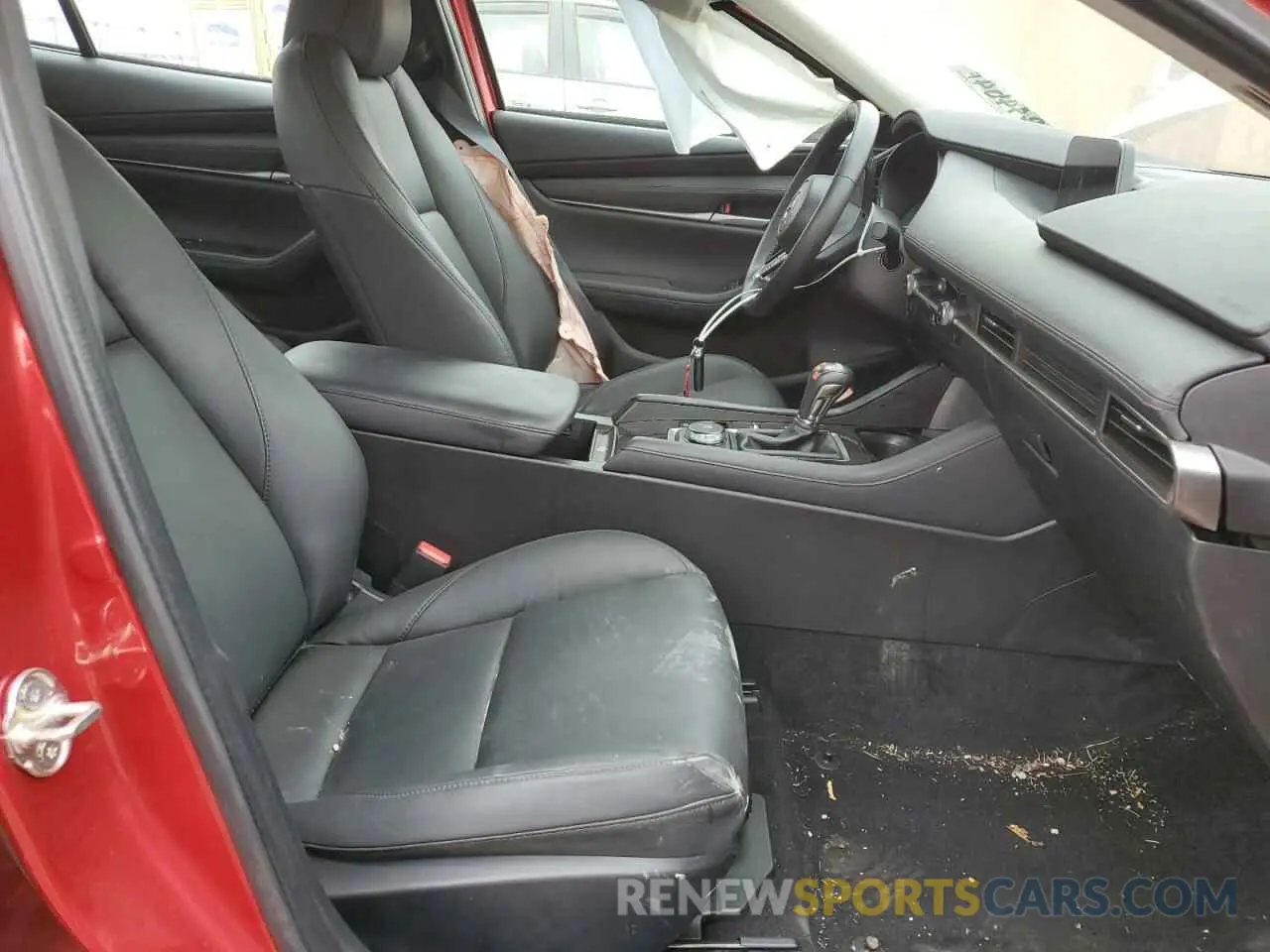 7 Фотография поврежденного автомобиля 3MZBPABM8RM401670 MAZDA 3 SELECT S 2024