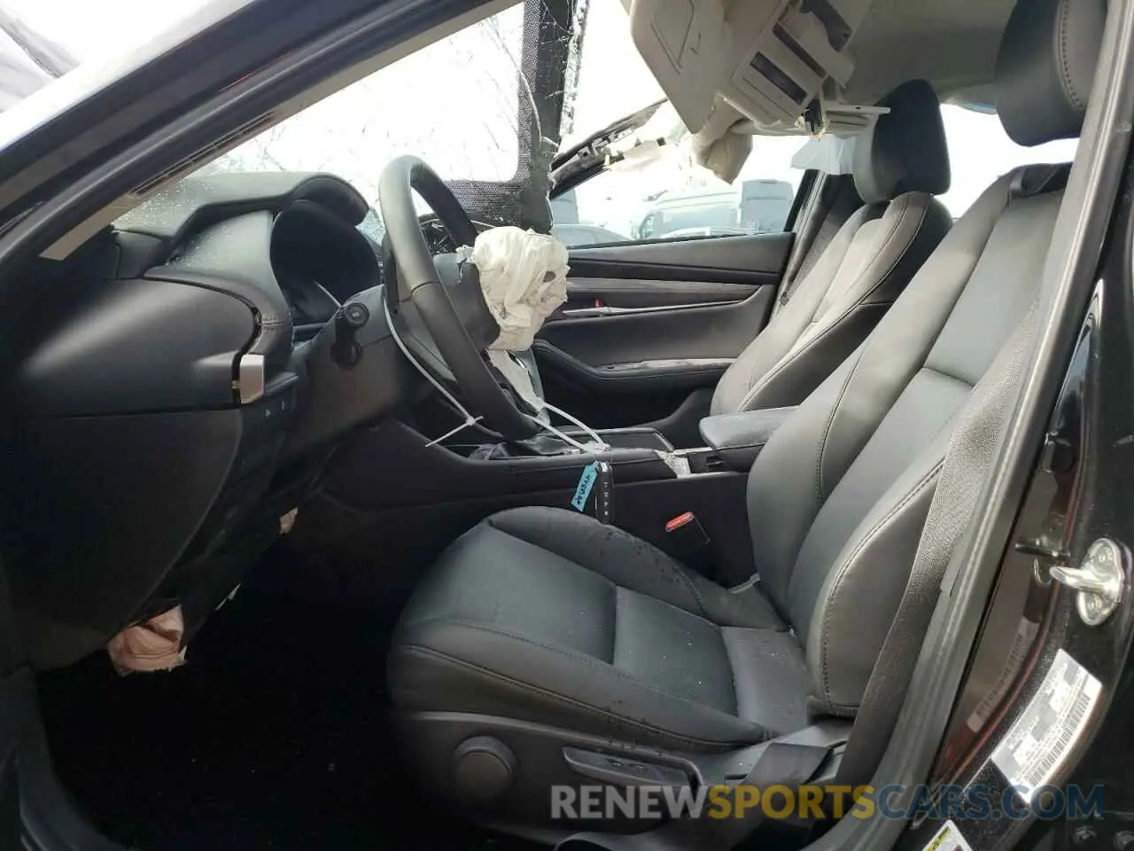 7 Photograph of a damaged car 3MZBPABM8RM423314 MAZDA 3 SELECT S 2024
