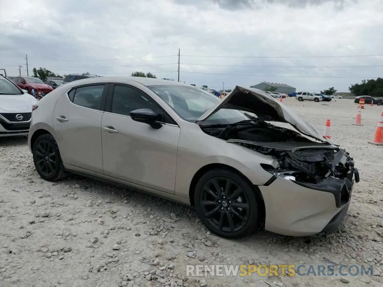 4 Фотография поврежденного автомобиля JM1BPAKM1R1716262 MAZDA 3 SELECT S 2024