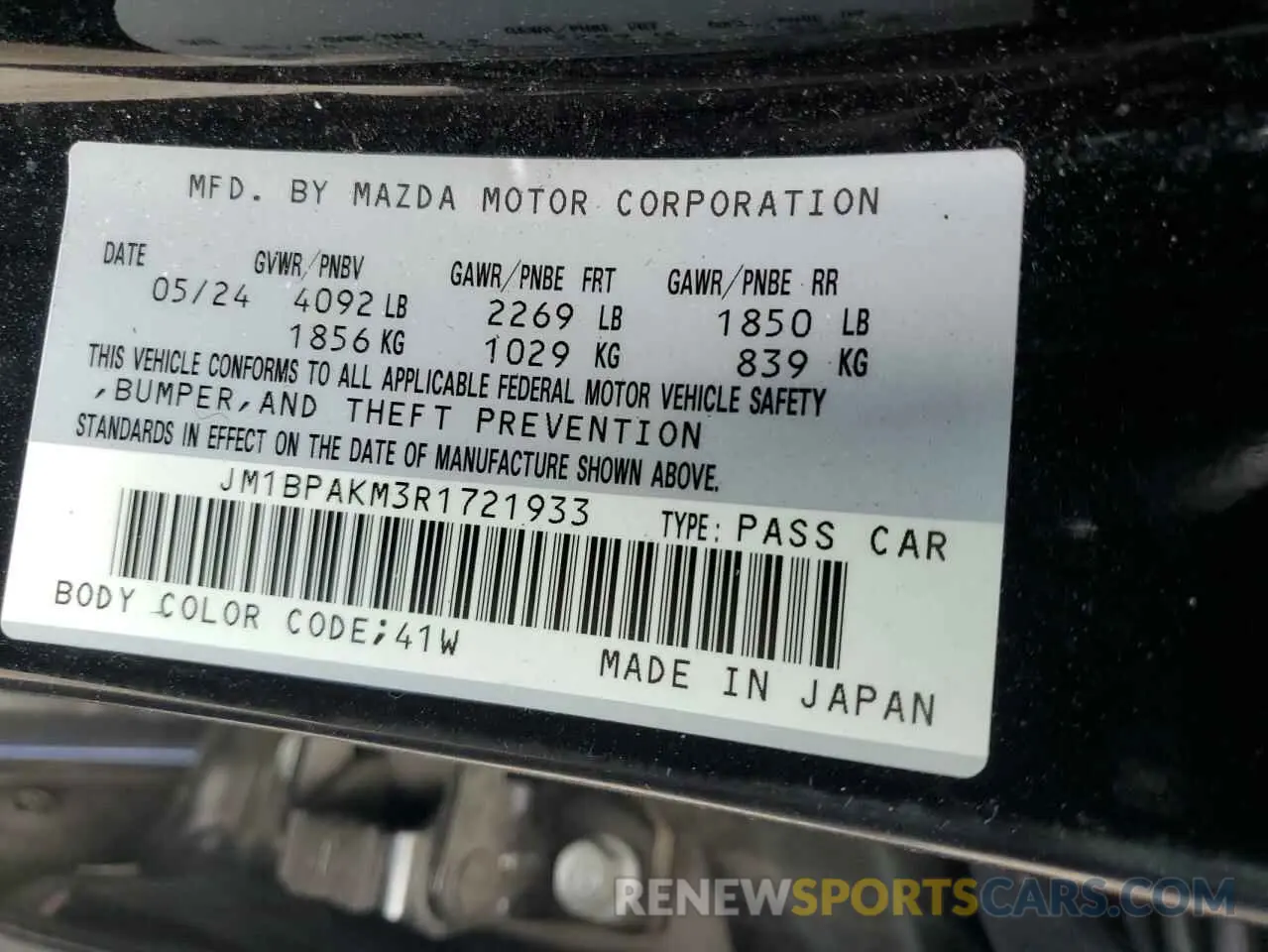 12 Фотография поврежденного автомобиля JM1BPAKM3R1721933 MAZDA 3 SELECT S 2024