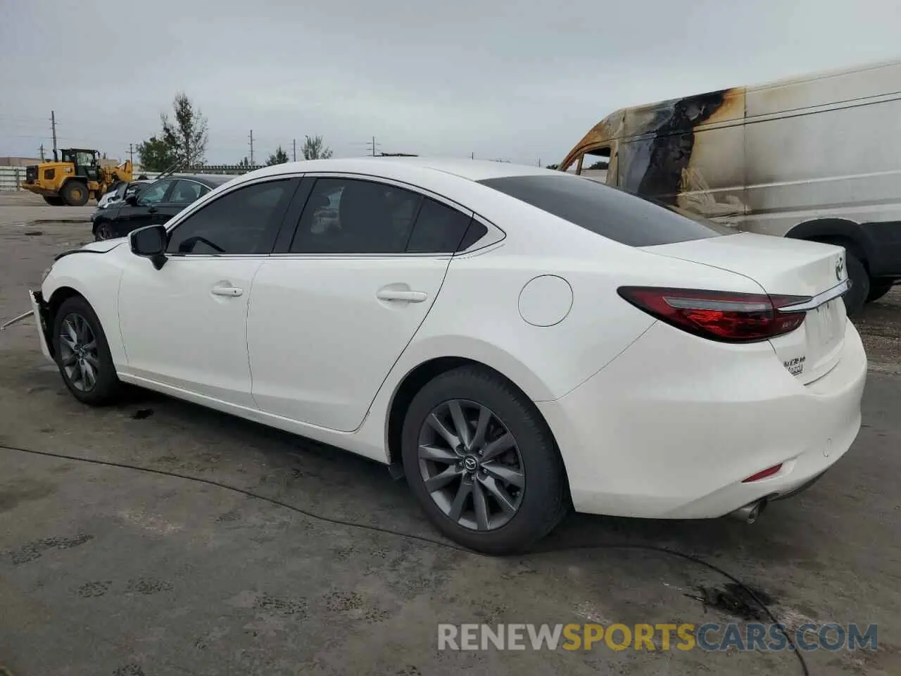 2 Фотография поврежденного автомобиля JM1GL1UM6K1502839 MAZDA 6 2019