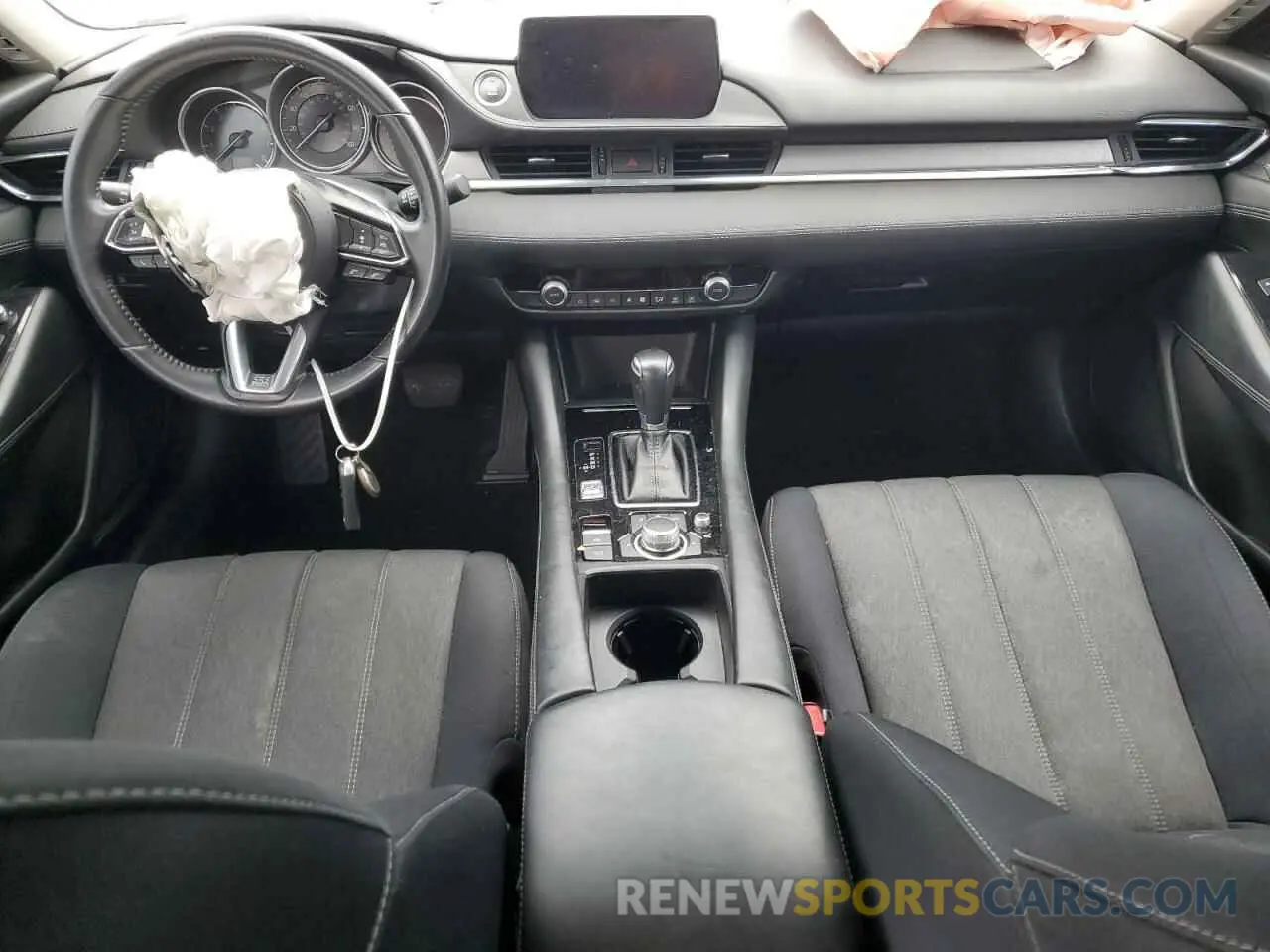 8 Фотография поврежденного автомобиля JM1GL1UM6K1502839 MAZDA 6 2019