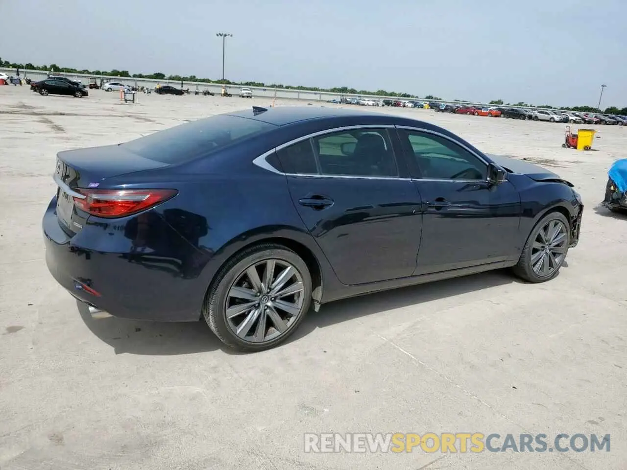 3 Фотография поврежденного автомобиля JM1GL1TY3L1526523 MAZDA 6 2020