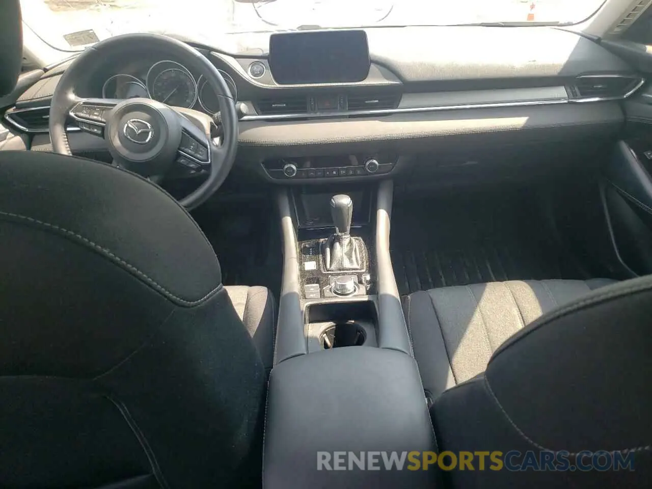 8 Фотография поврежденного автомобиля JM1GL1UM7L1517805 MAZDA 6 2020