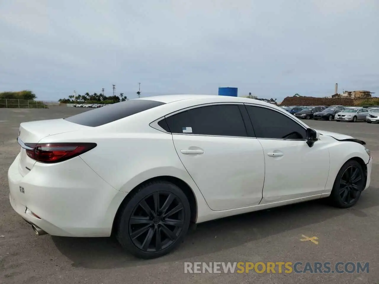 3 Фотография поврежденного автомобиля JM1GL1VM8L1520887 MAZDA 6 2020