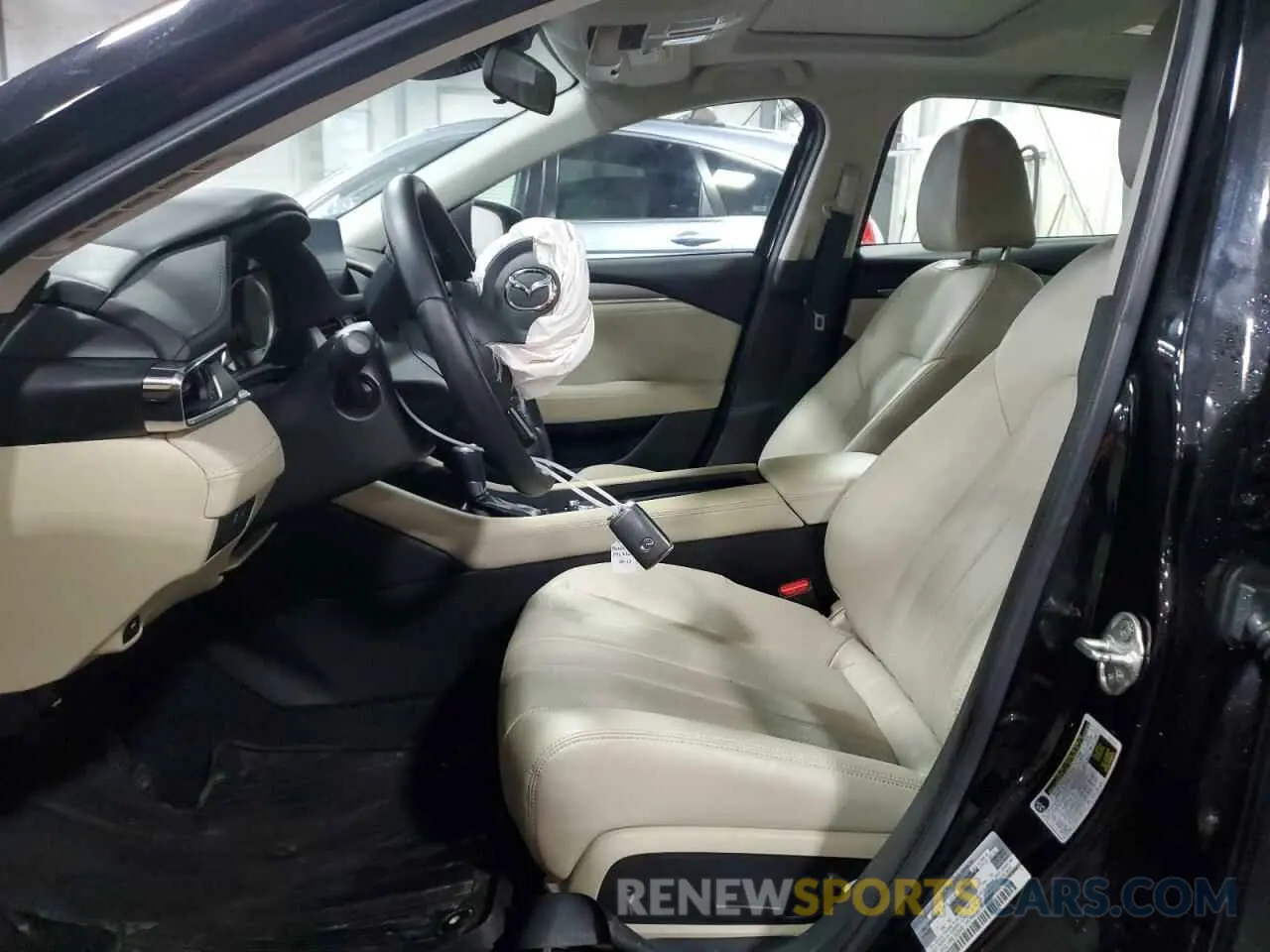 7 Фотография поврежденного автомобиля JM1GL1VM9L1522485 MAZDA 6 2020