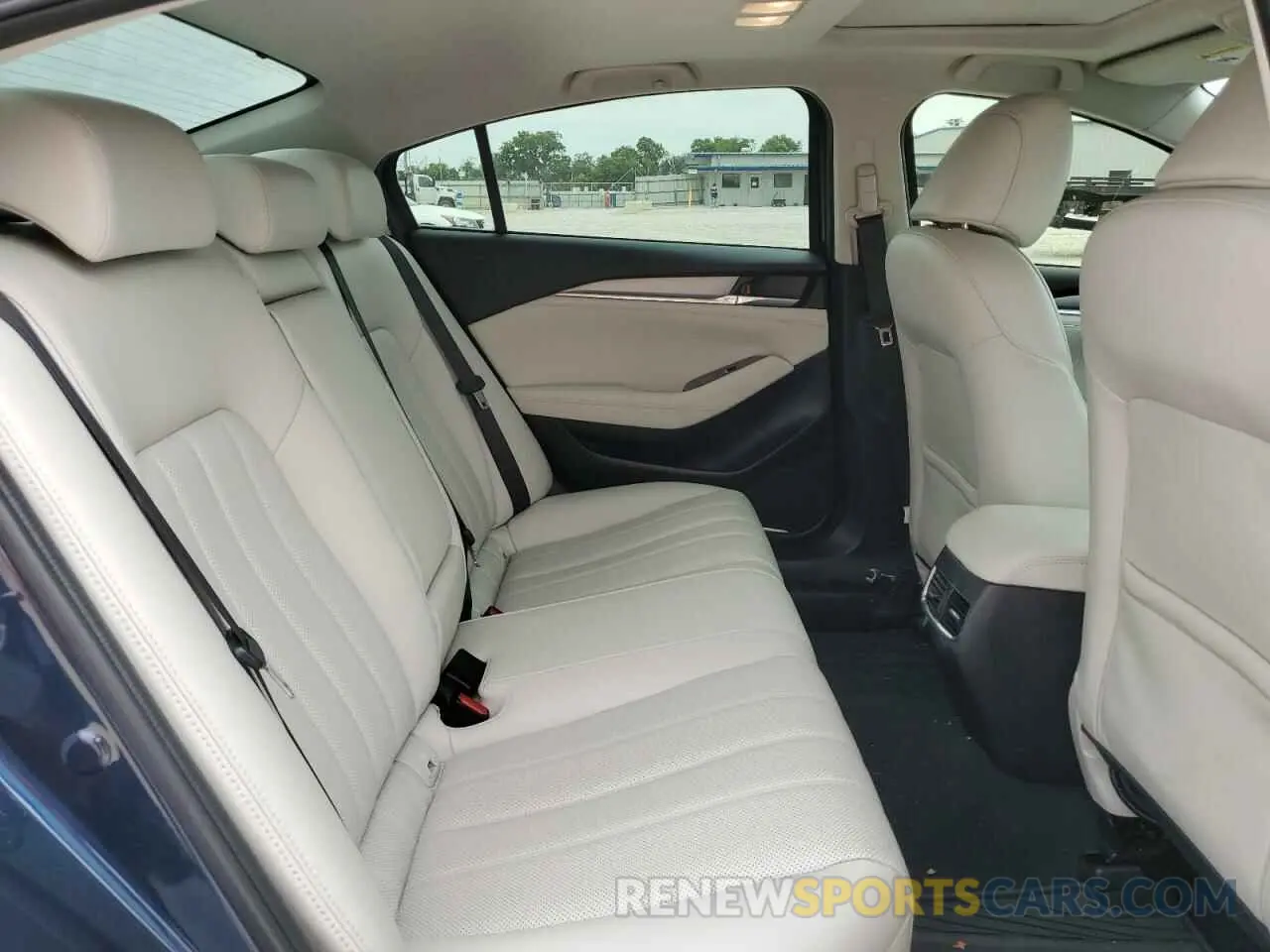 10 Фотография поврежденного автомобиля JM1GL1WY7L1512927 MAZDA 6 2020