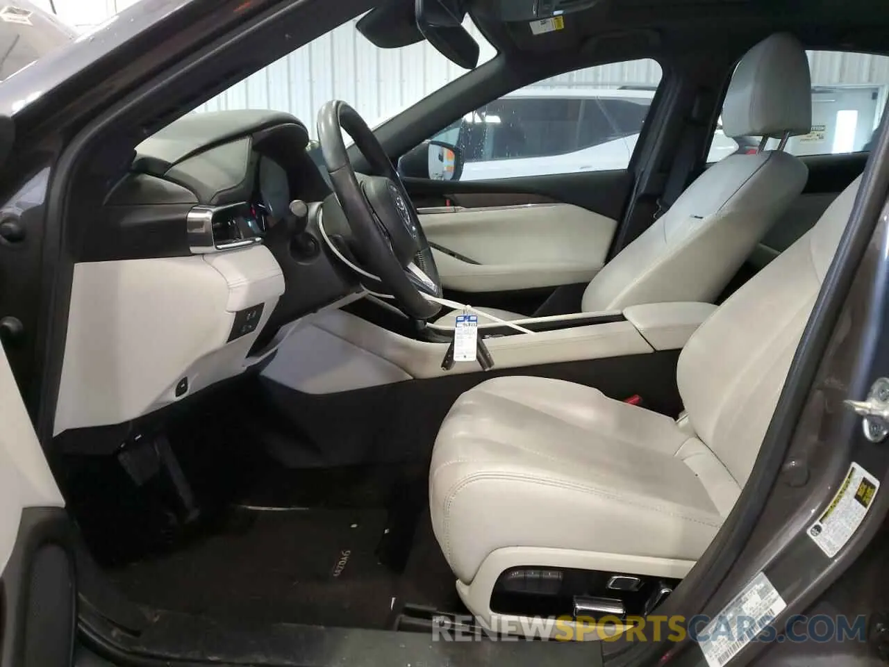 7 Фотография поврежденного автомобиля JM1GL1XY1L1523842 MAZDA 6 2020