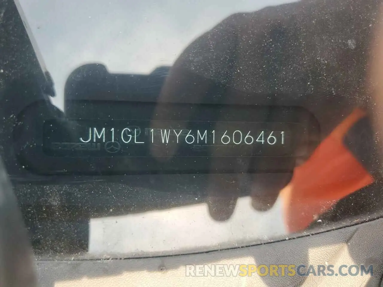 12 Photograph of a damaged car JM1GL1WY6M1606461 MAZDA 6 2021