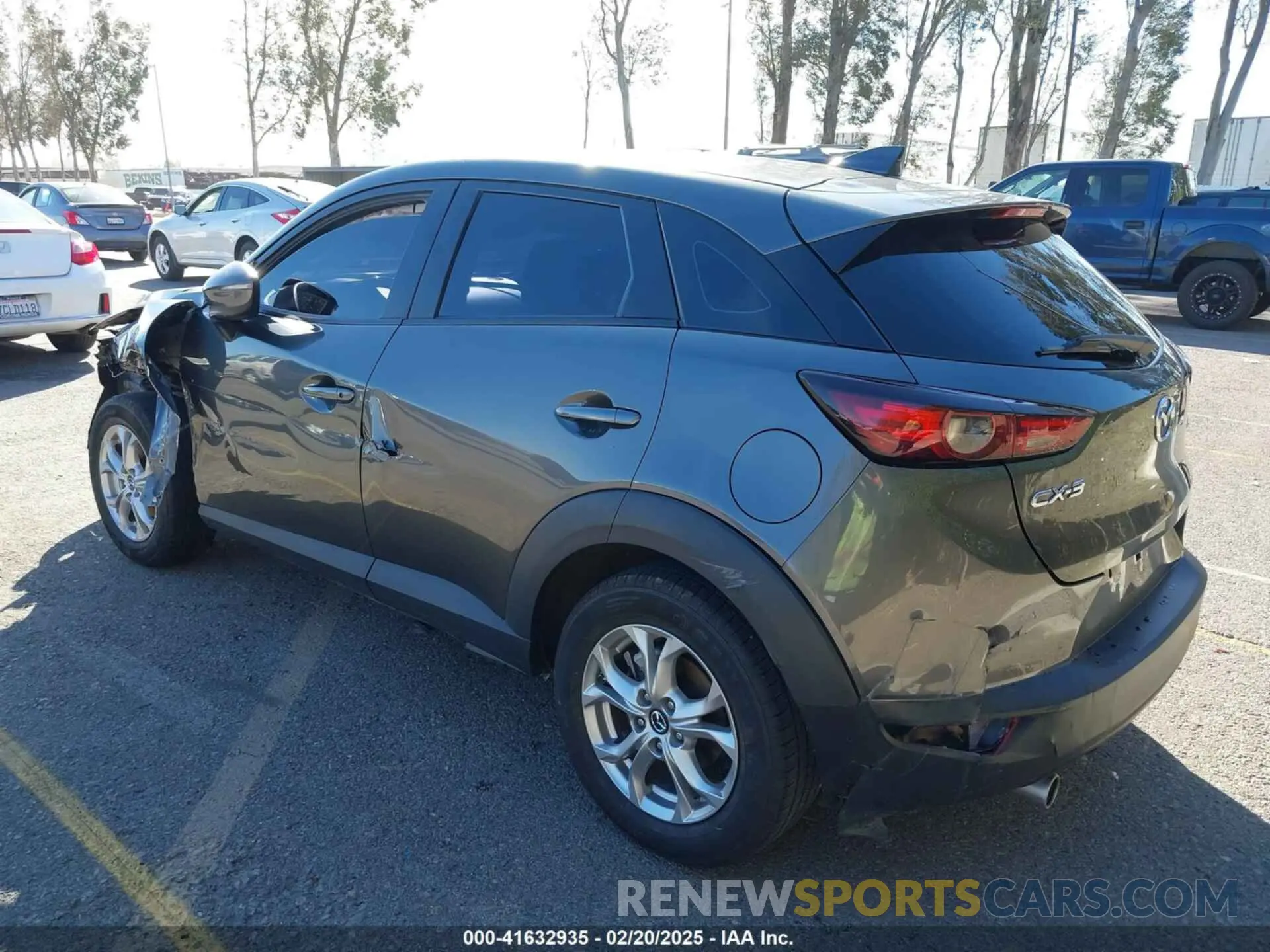 3 Фотография поврежденного автомобиля JM1DKDB70K1445493 MAZDA CX-3 2019