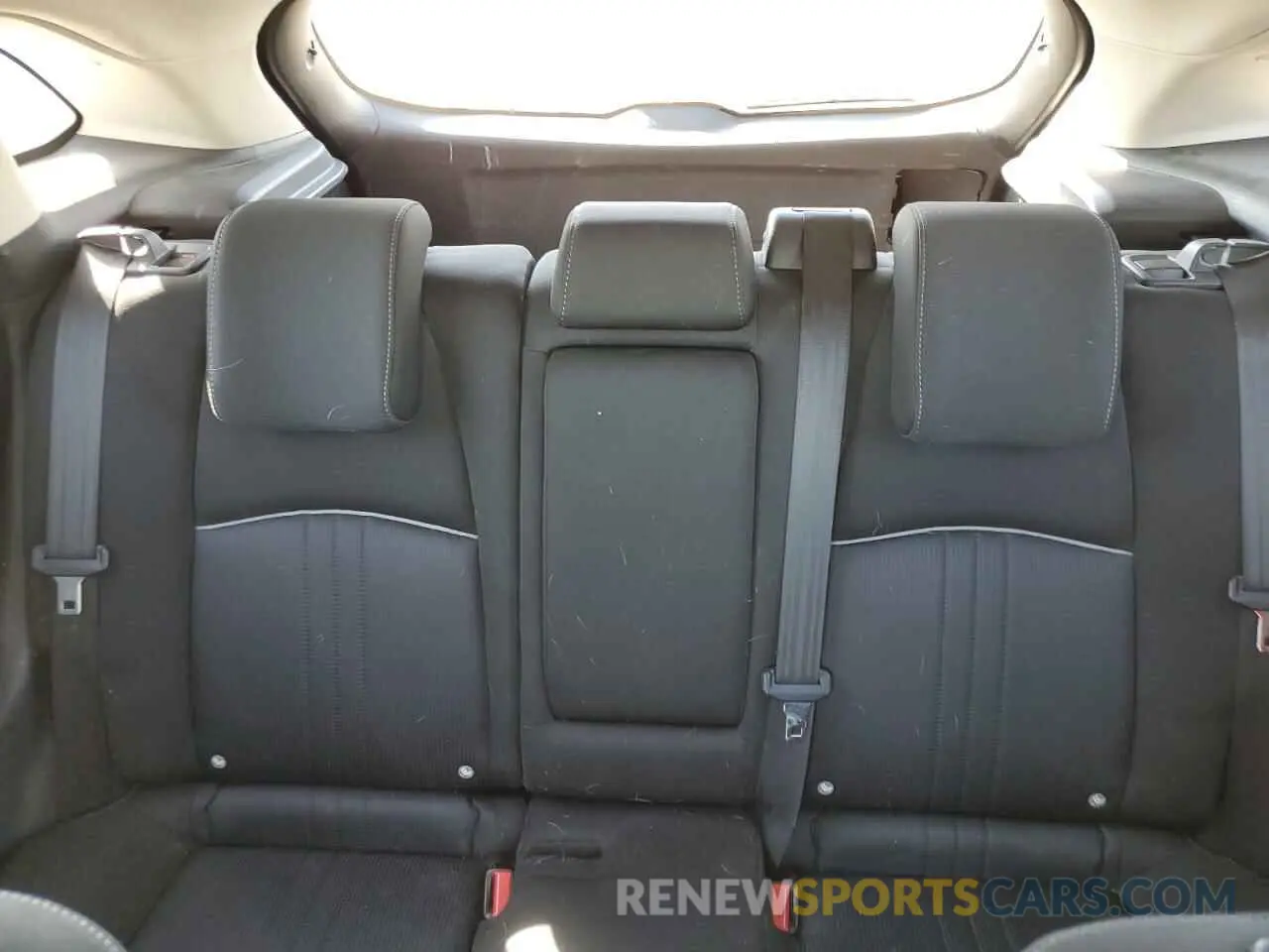 10 Photograph of a damaged car JM1DKDB72K0427826 MAZDA CX-3 2019