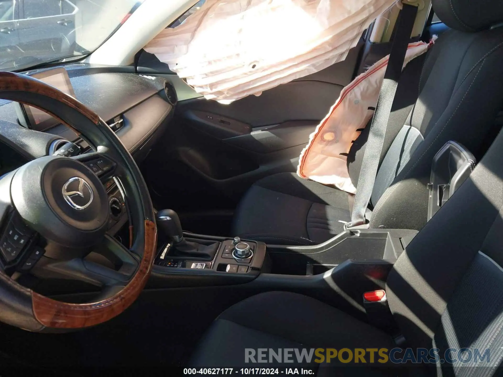 5 Photograph of a damaged car JM1DKDB72K0442679 MAZDA CX-3 2019