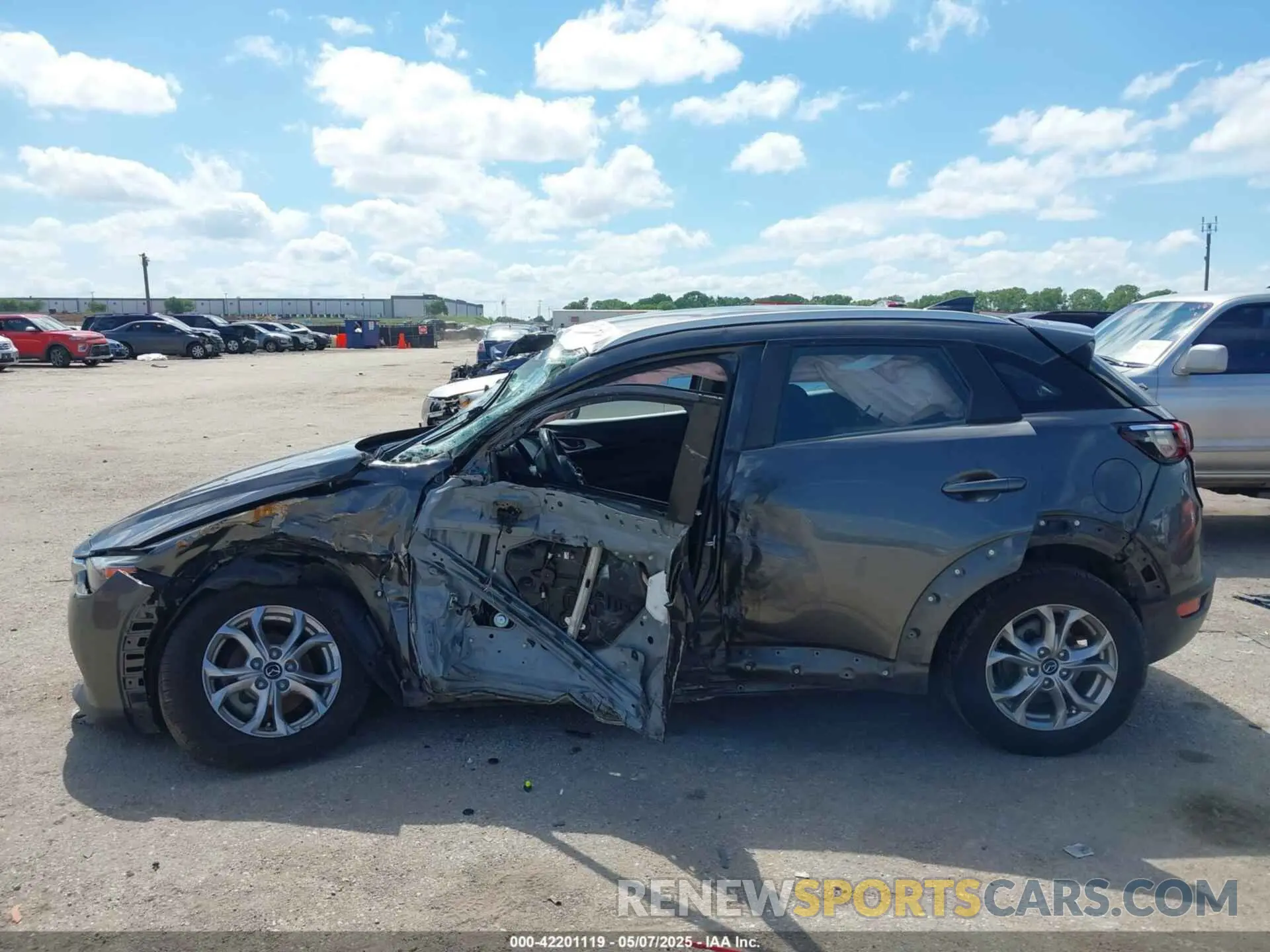 15 Photograph of a damaged car JM1DKDB72K1451649 MAZDA CX-3 2019