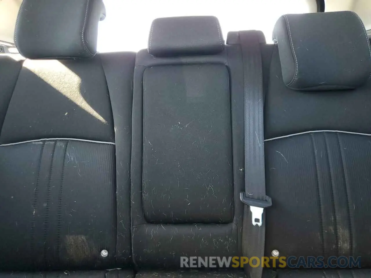 10 Photograph of a damaged car JM1DKDB74K1447554 MAZDA CX-3 2019