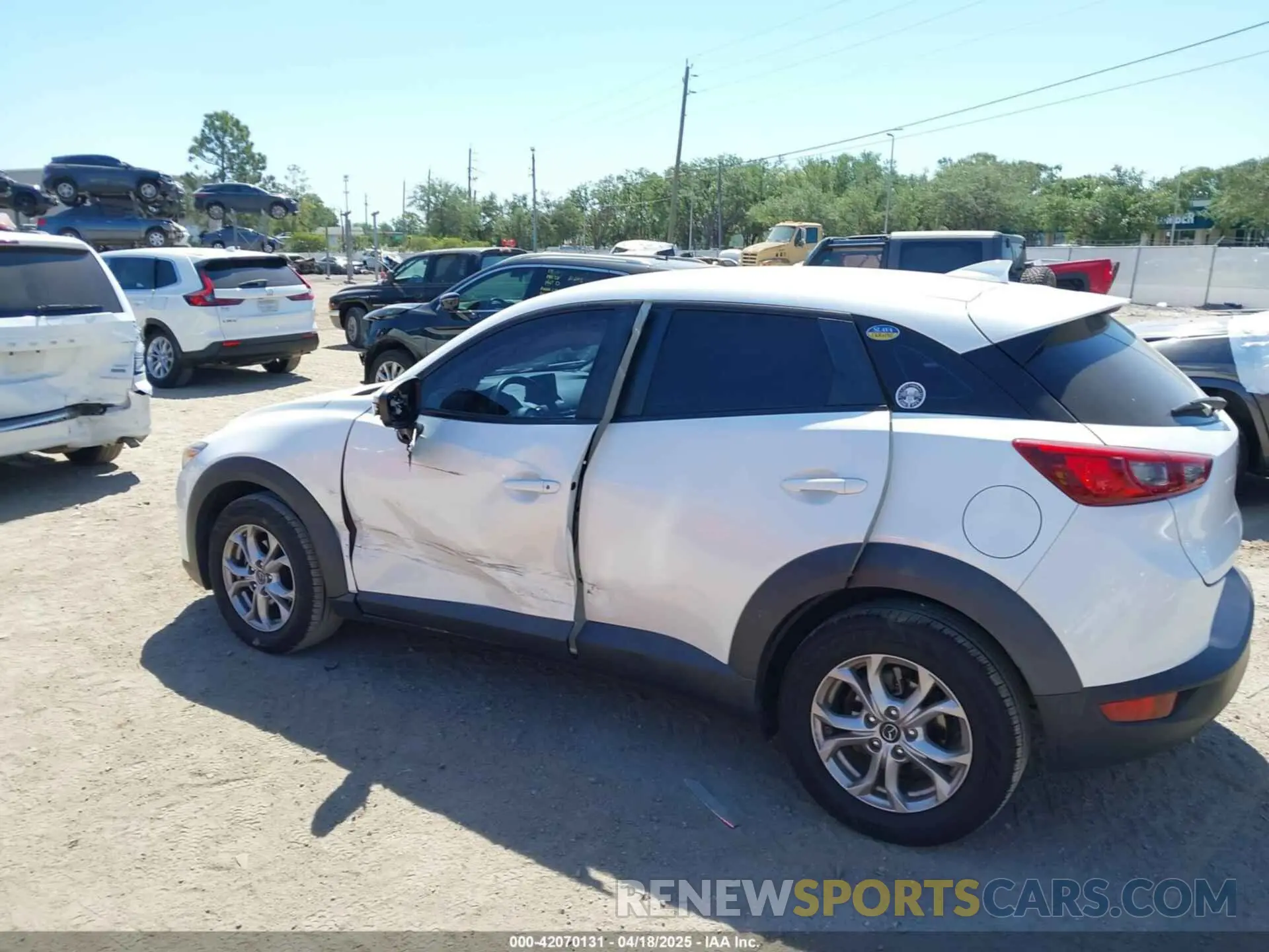 14 Photograph of a damaged car JM1DKDB79K0404043 MAZDA CX-3 2019