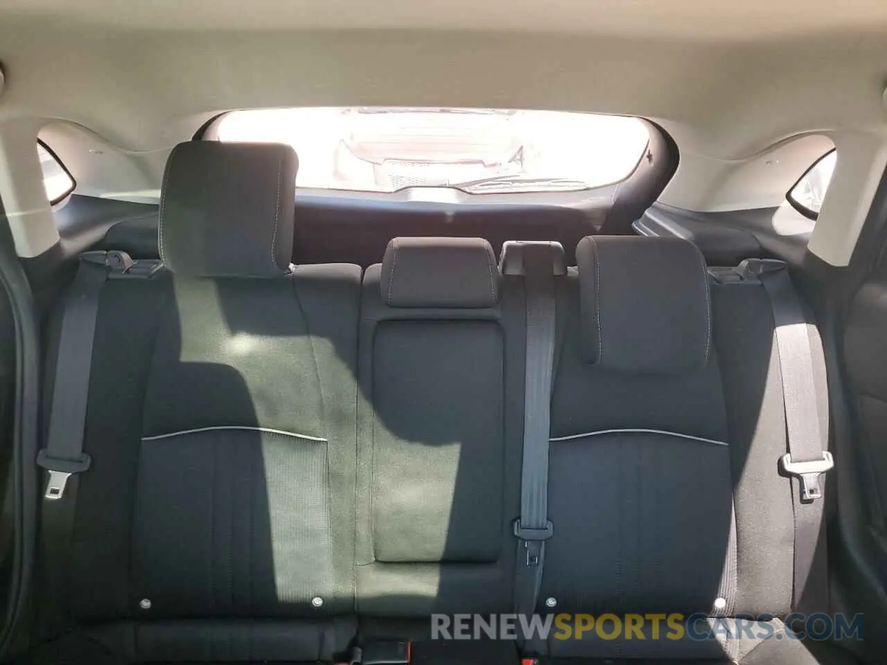 10 Фотография поврежденного автомобиля JM1DKDB79K0432117 MAZDA CX-3 2019