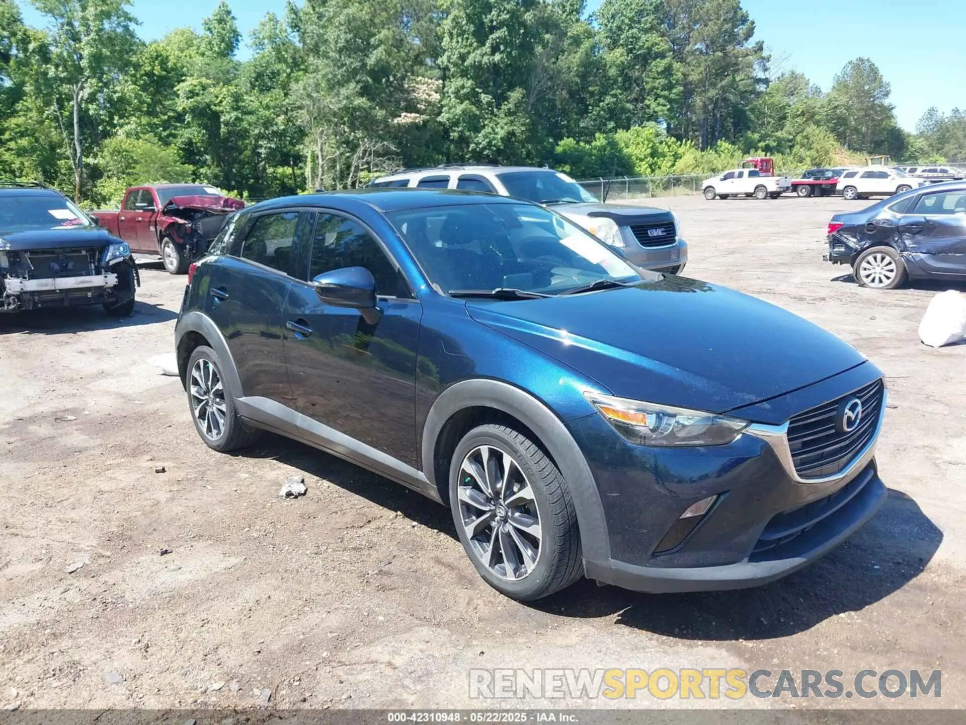 1 Photograph of a damaged car JM1DKDC72K0402522 MAZDA CX-3 2019