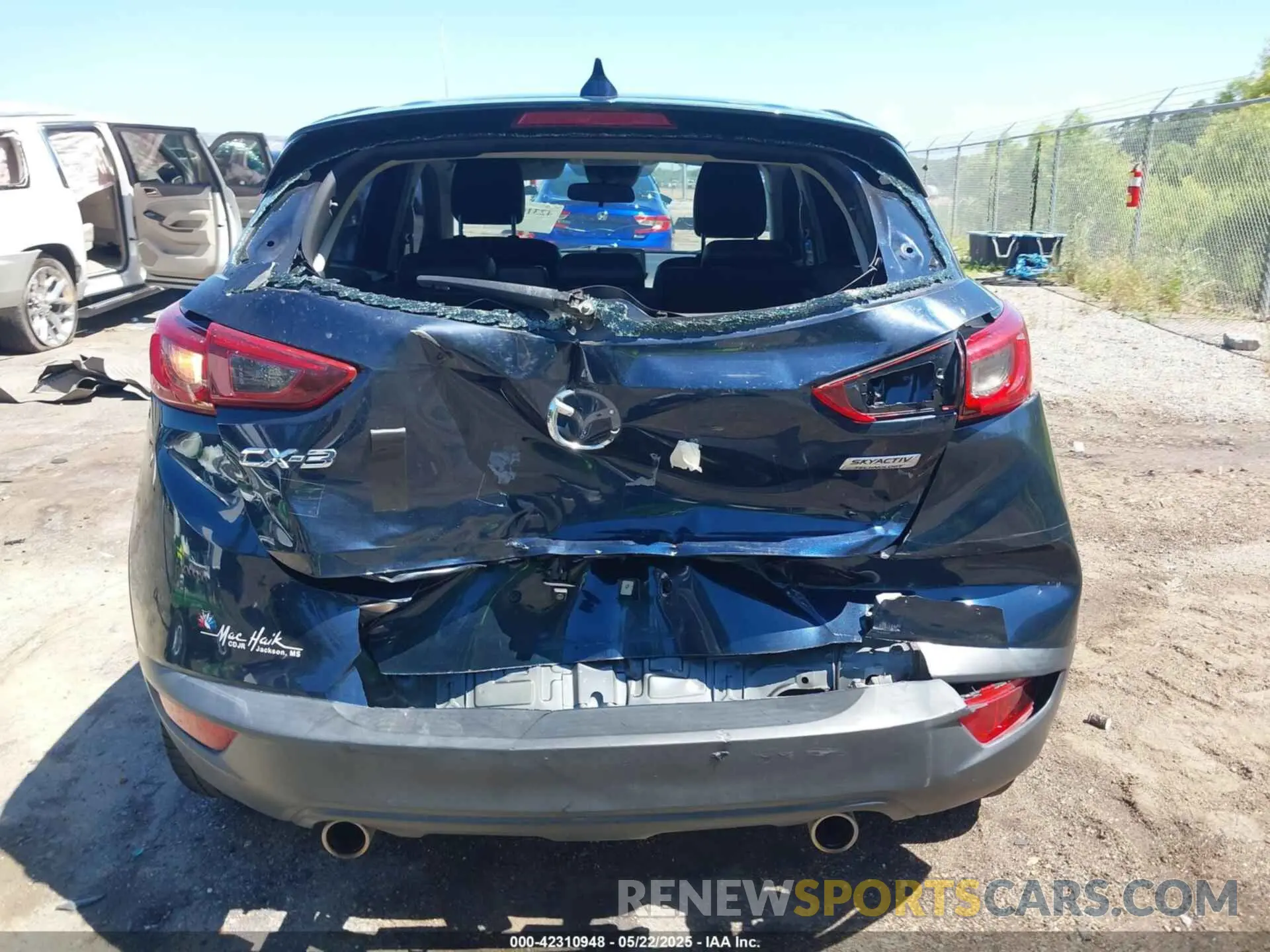 16 Photograph of a damaged car JM1DKDC72K0402522 MAZDA CX-3 2019