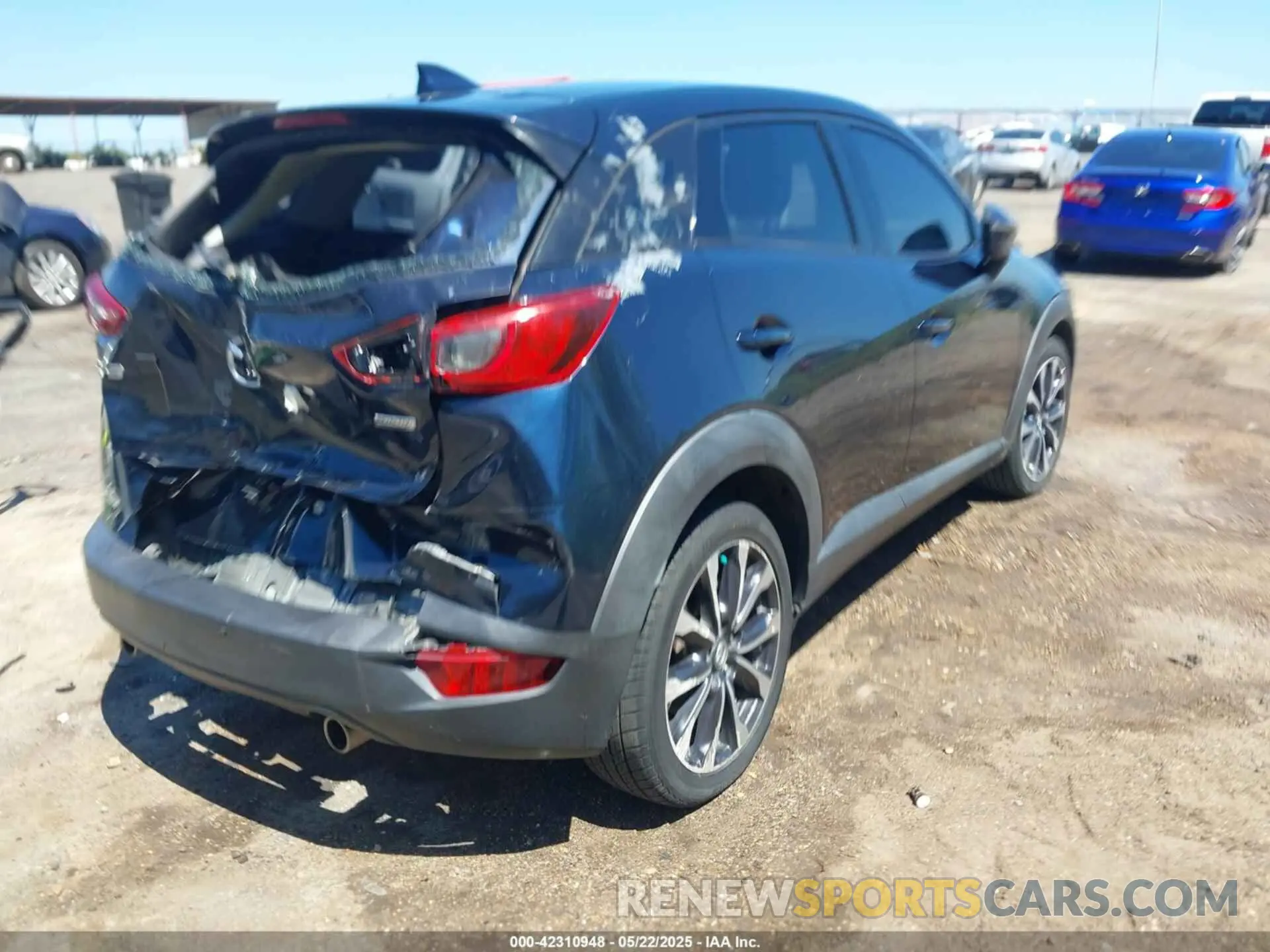 4 Photograph of a damaged car JM1DKDC72K0402522 MAZDA CX-3 2019