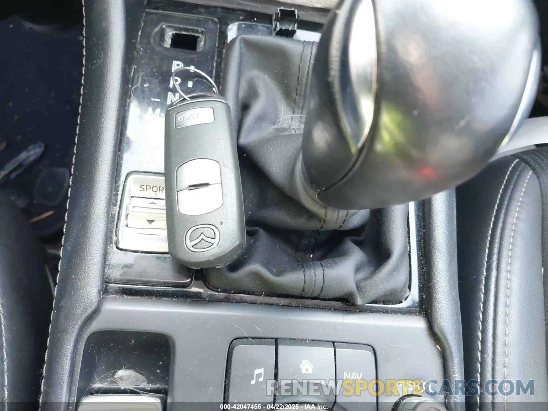 11 Фотография поврежденного автомобиля JM1DKDC7XK1406974 MAZDA CX-3 2019