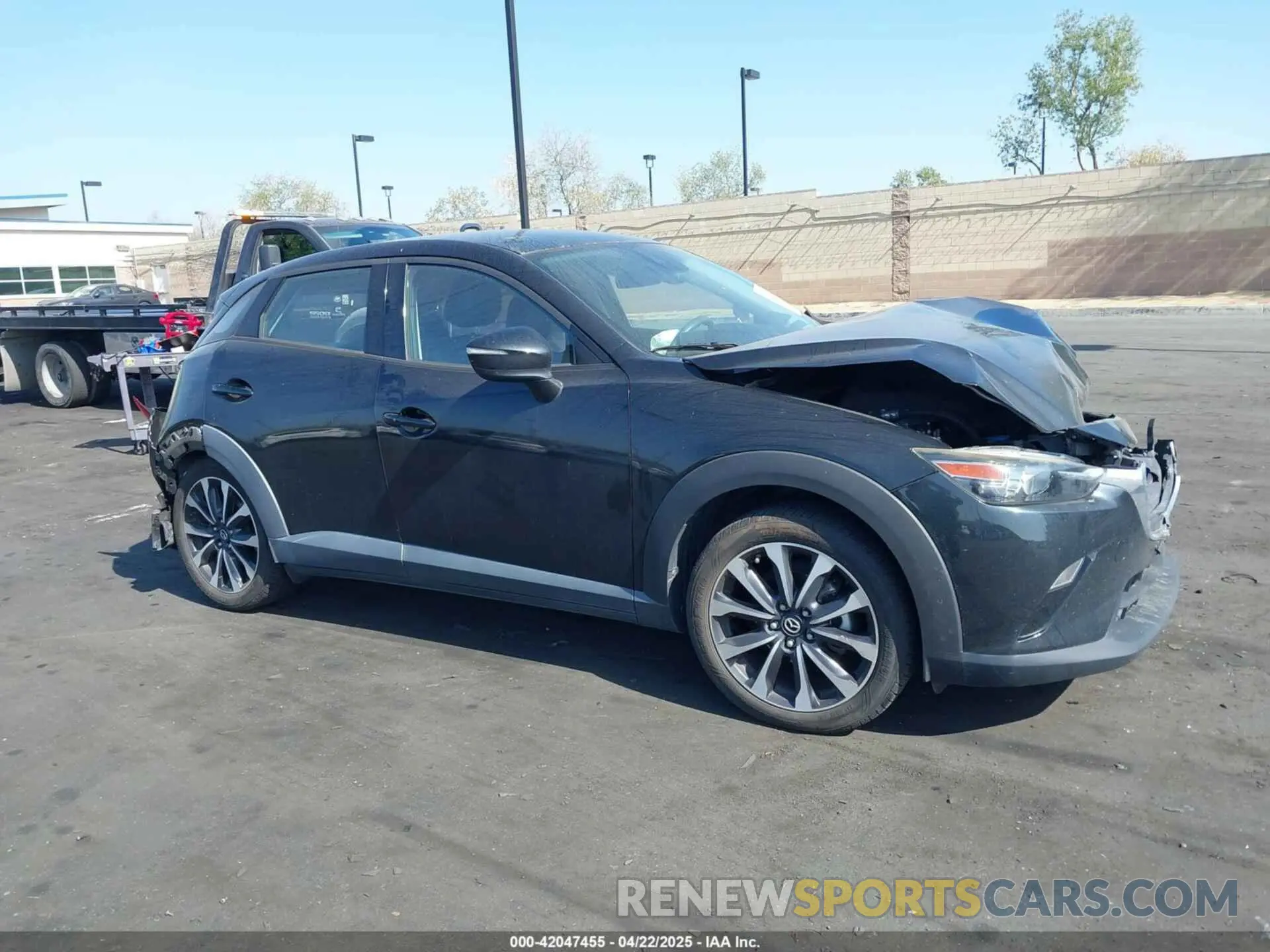 14 Фотография поврежденного автомобиля JM1DKDC7XK1406974 MAZDA CX-3 2019