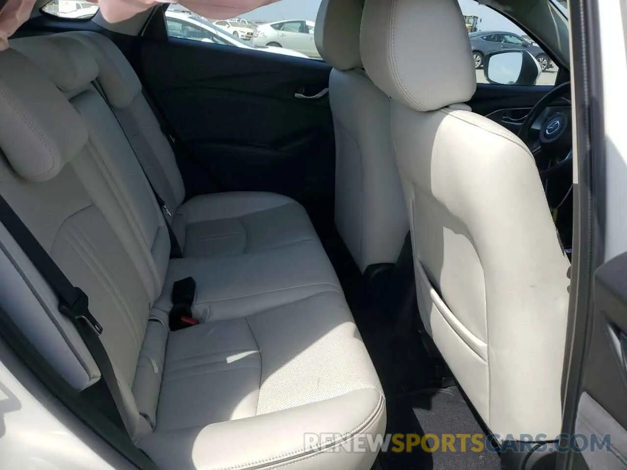11 Фотография поврежденного автомобиля JM1DKDD76K0436980 MAZDA CX-3 2019