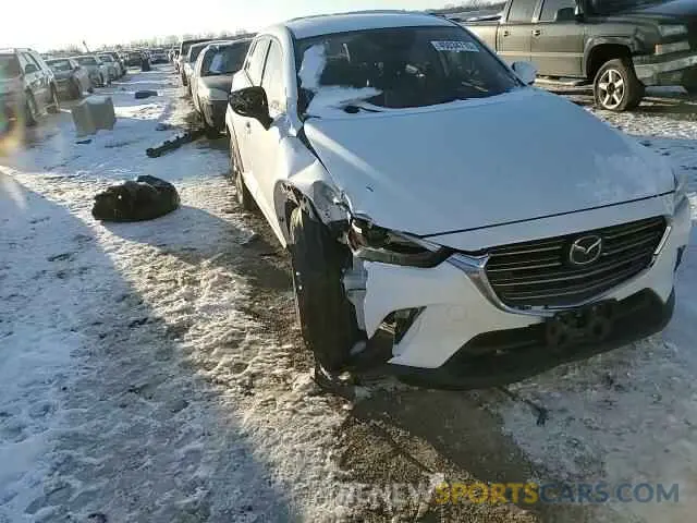 10 Photograph of a damaged car JM1DKDD76K1429585 MAZDA CX-3 2019