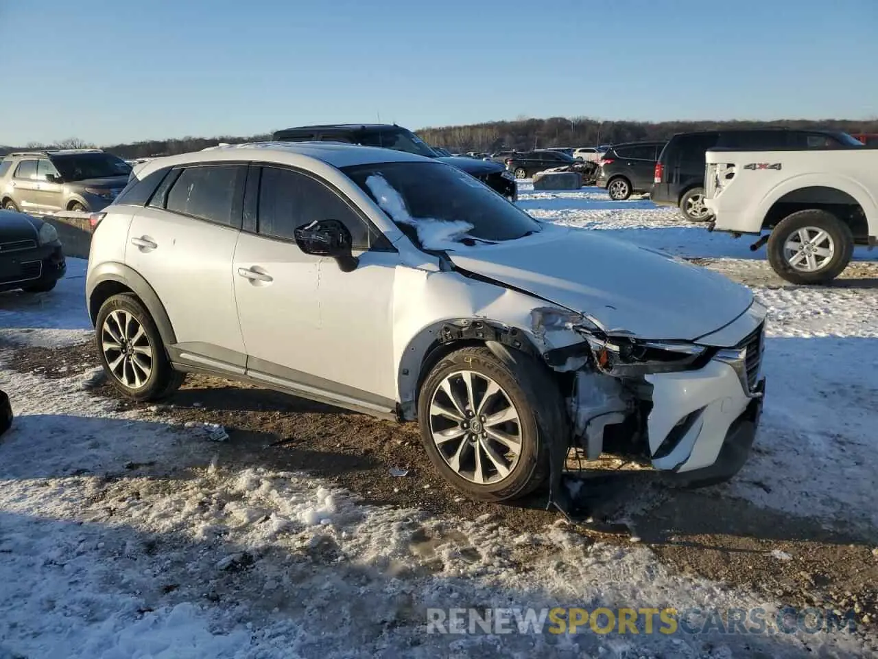 4 Photograph of a damaged car JM1DKDD76K1429585 MAZDA CX-3 2019