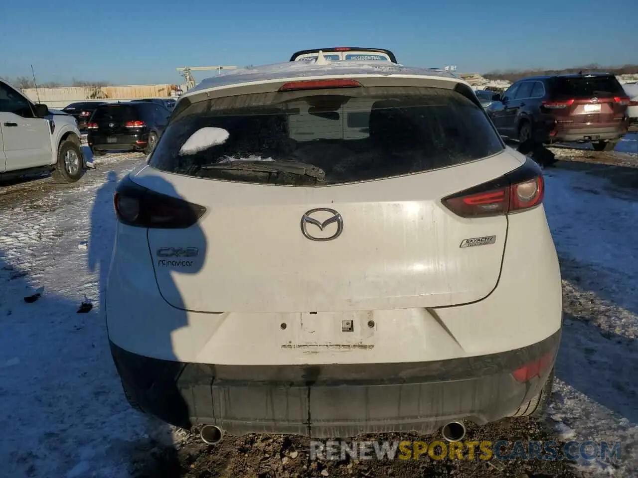 6 Photograph of a damaged car JM1DKDD76K1429585 MAZDA CX-3 2019