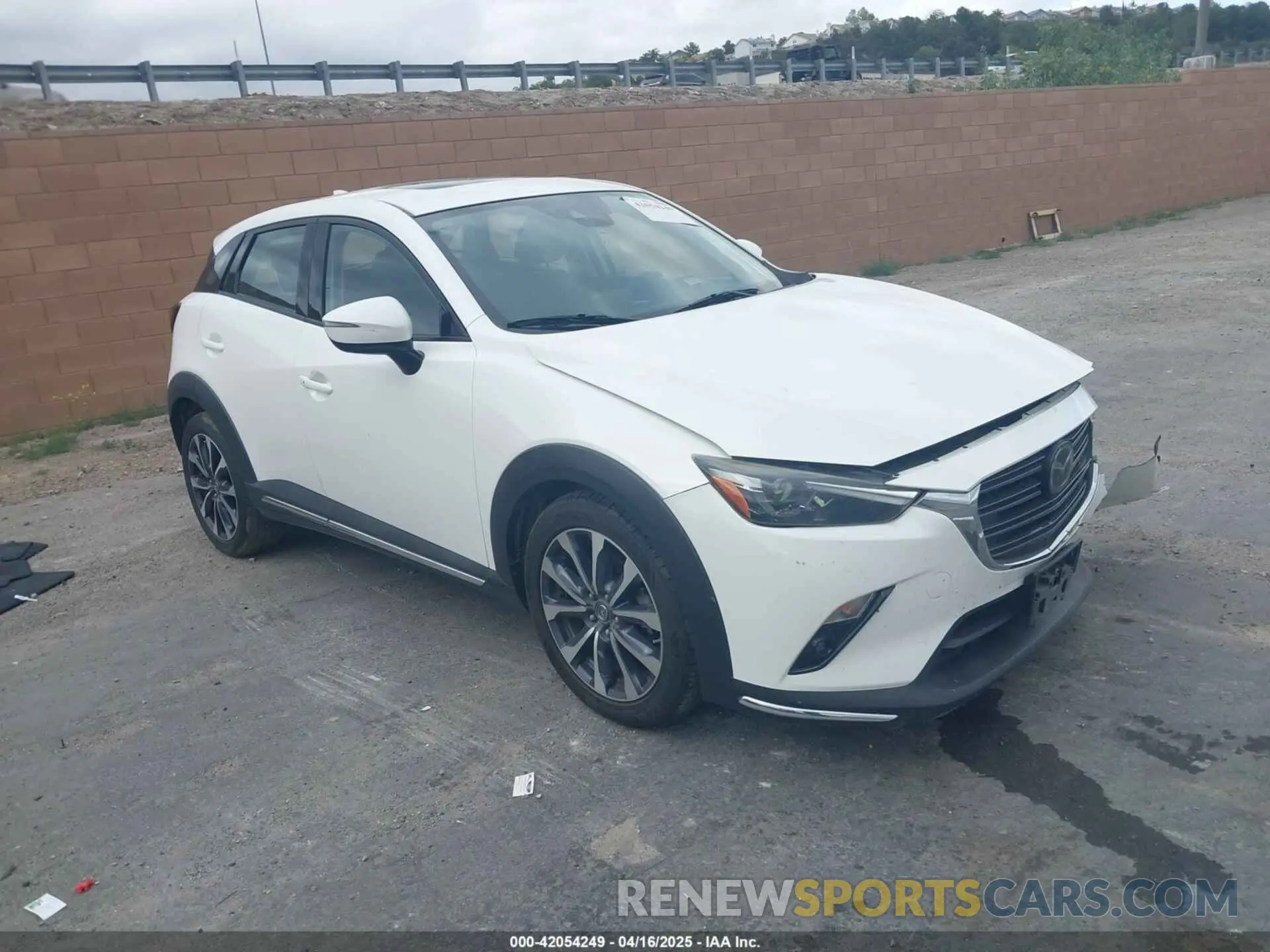 1 Photograph of a damaged car JM1DKDD77K0411859 MAZDA CX-3 2019